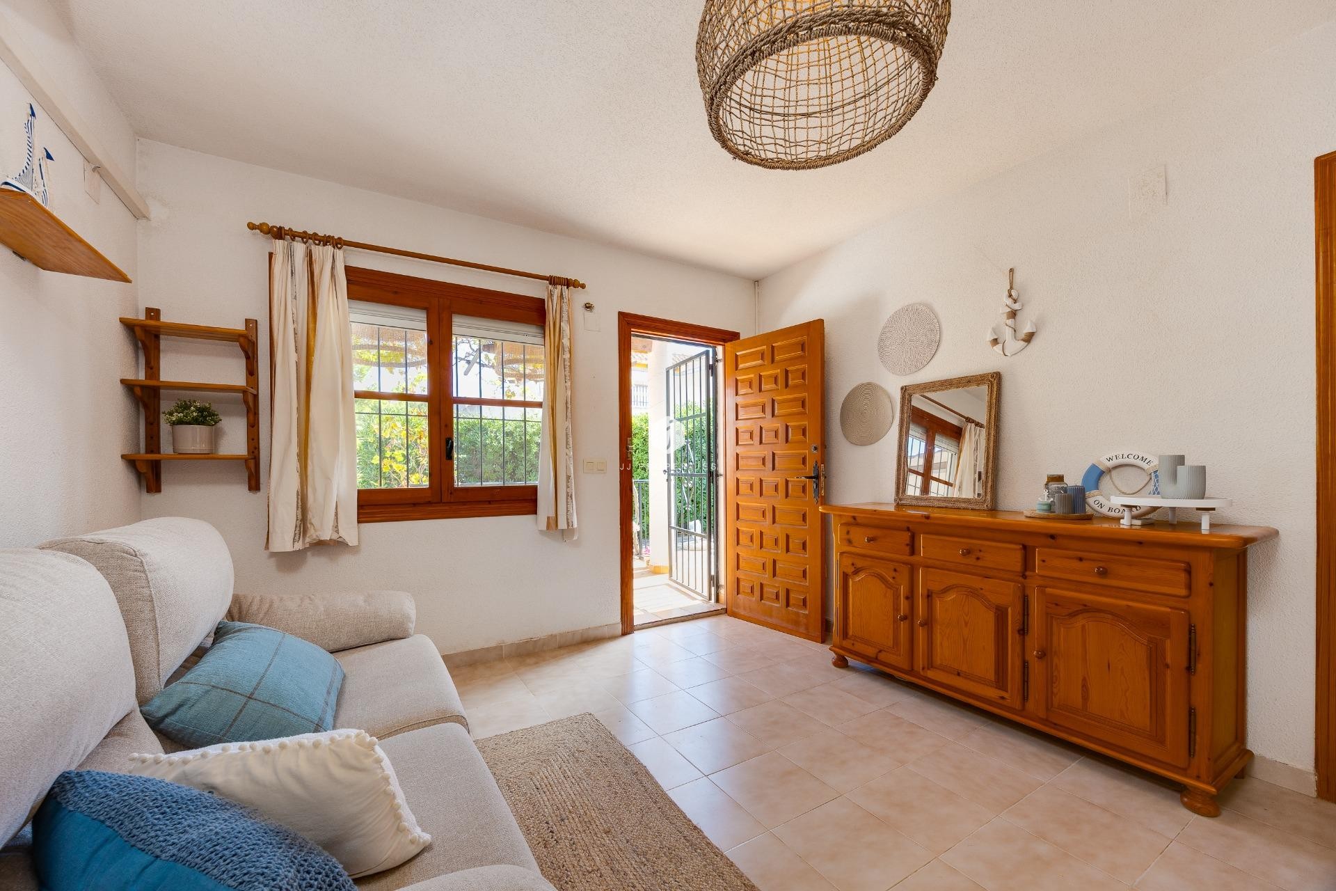 Tweedehands - Bungalow -
Torrevieja - Los Balcones