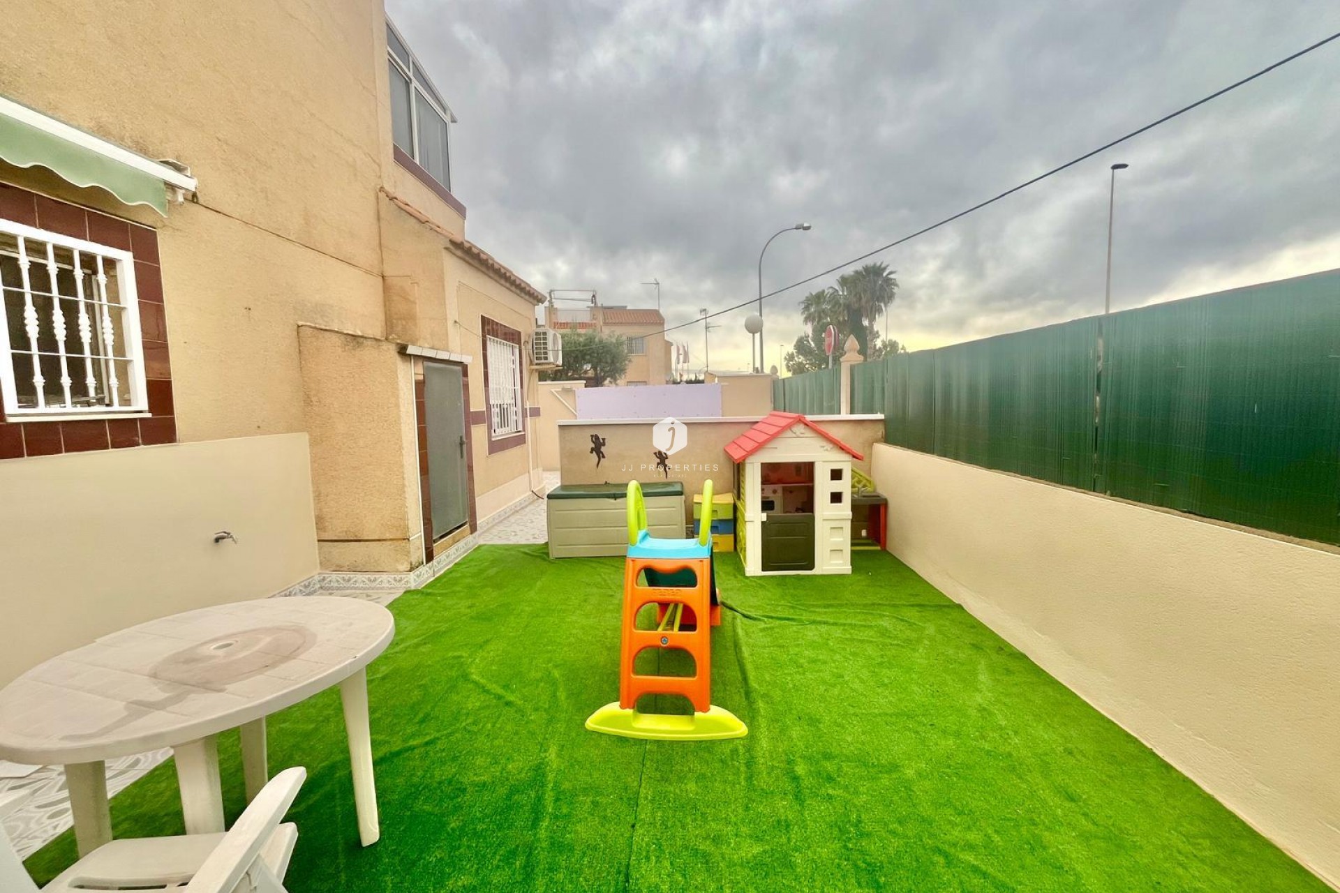 Tweedehands - Bungalow -
Torrevieja - Paraje Natural