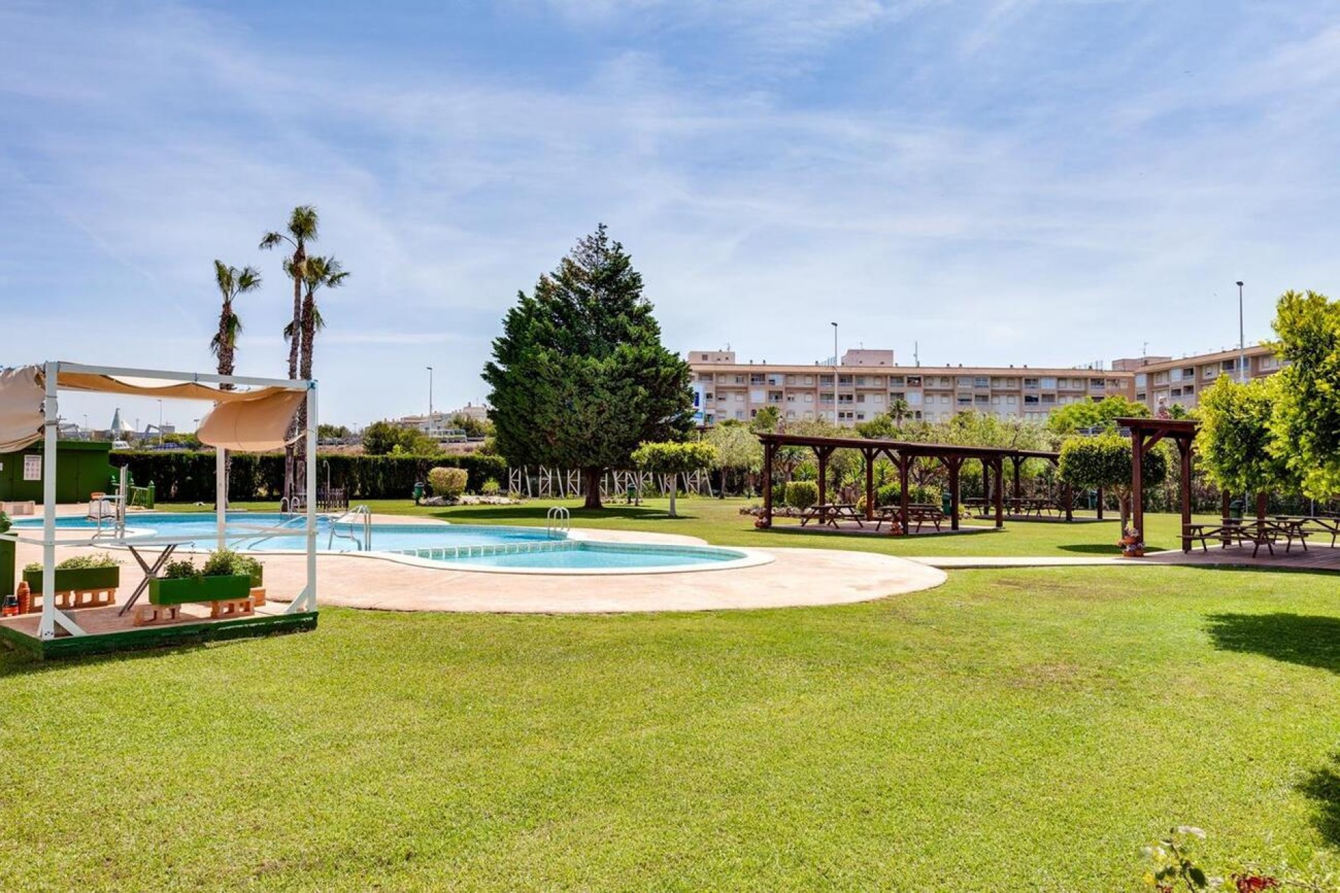 Tweedehands - Bungalow -
Torrevieja - PARQUE DE LAS NACIONES