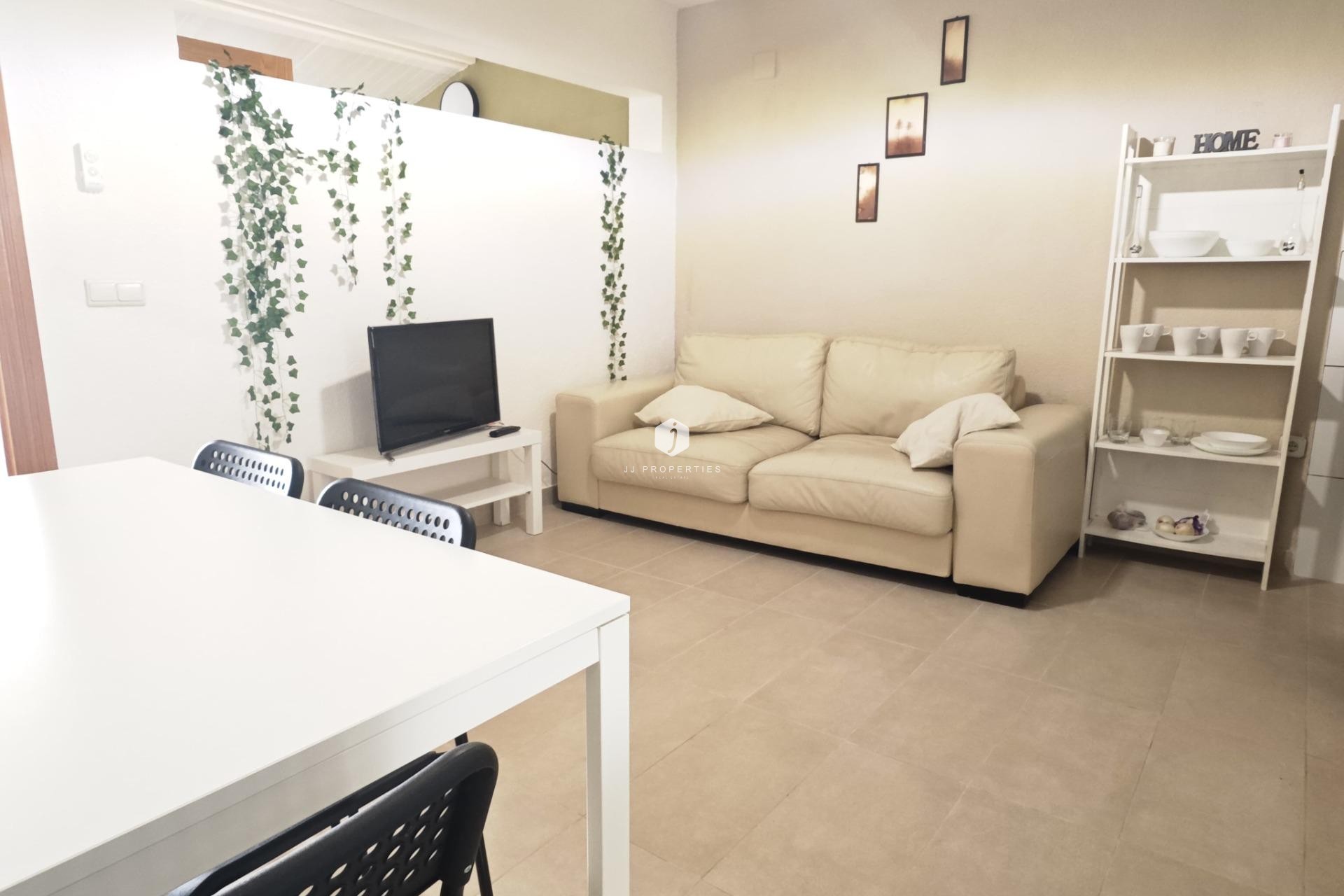 Tweedehands - Bungalow -
Torrevieja - Playa del Cura