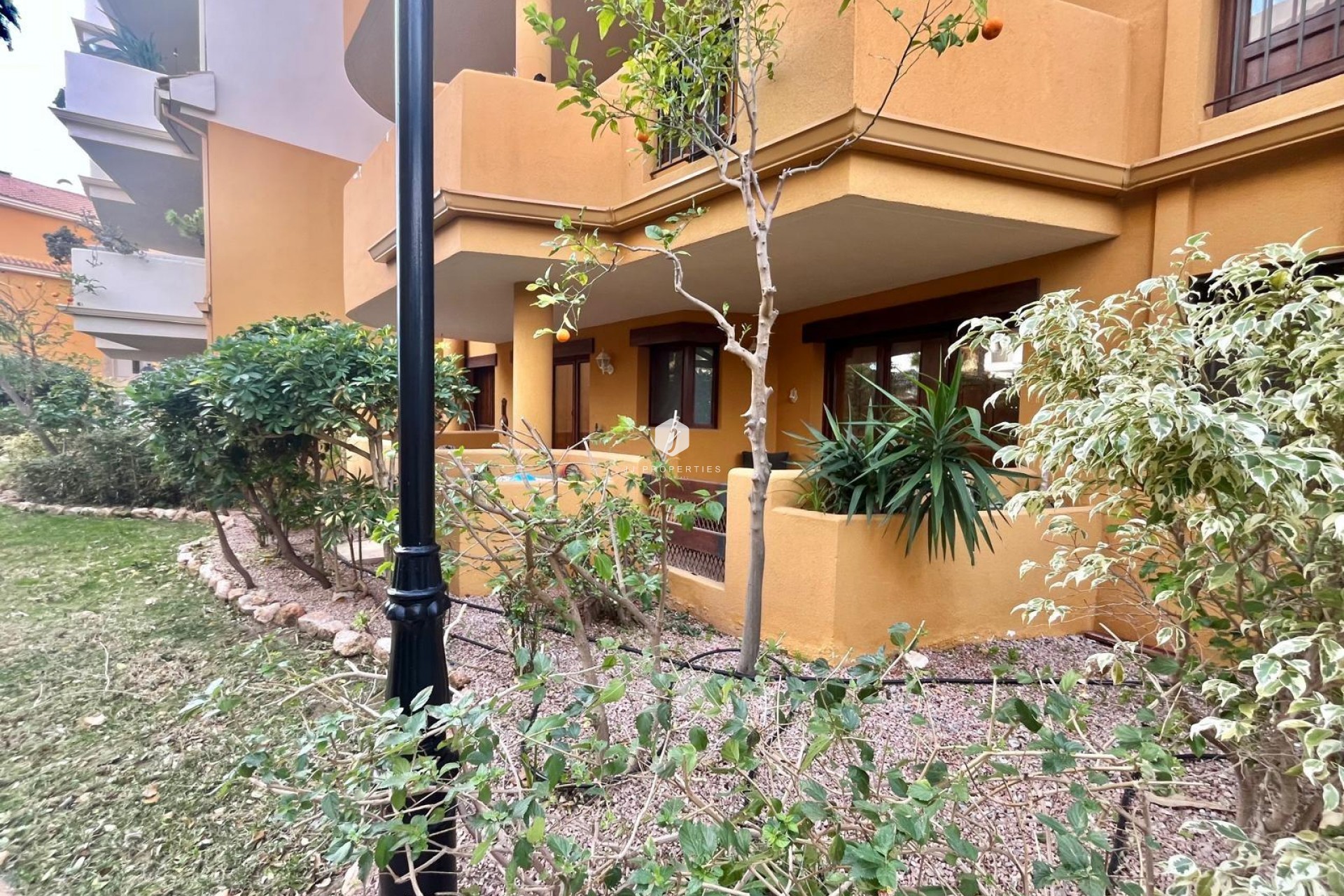 Tweedehands - Bungalow -
Torrevieja - Punta prima