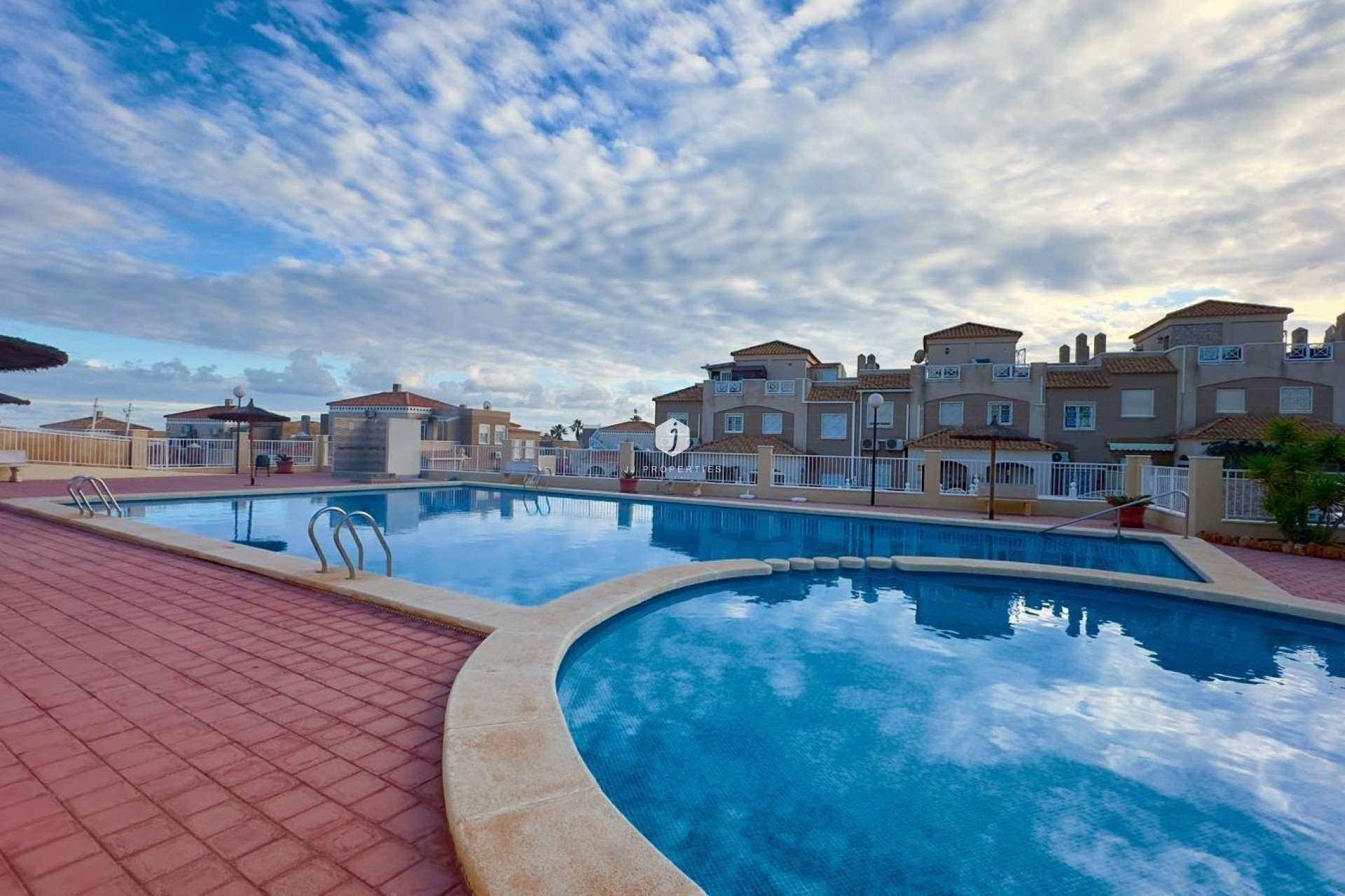 Tweedehands - Bungalow -
Torrevieja - Torreblanca