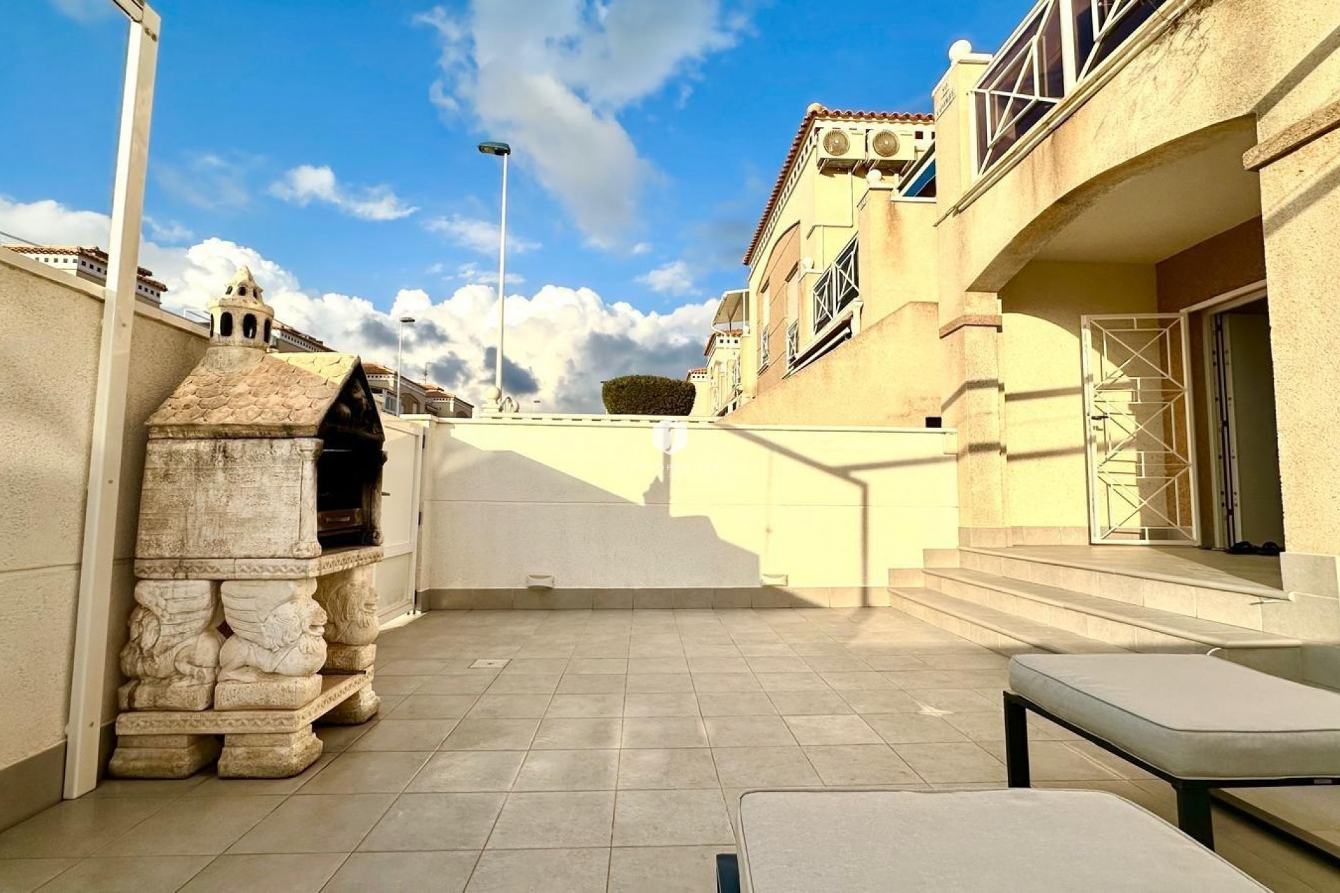 Tweedehands - Bungalow -
Torrevieja - Torreblanca