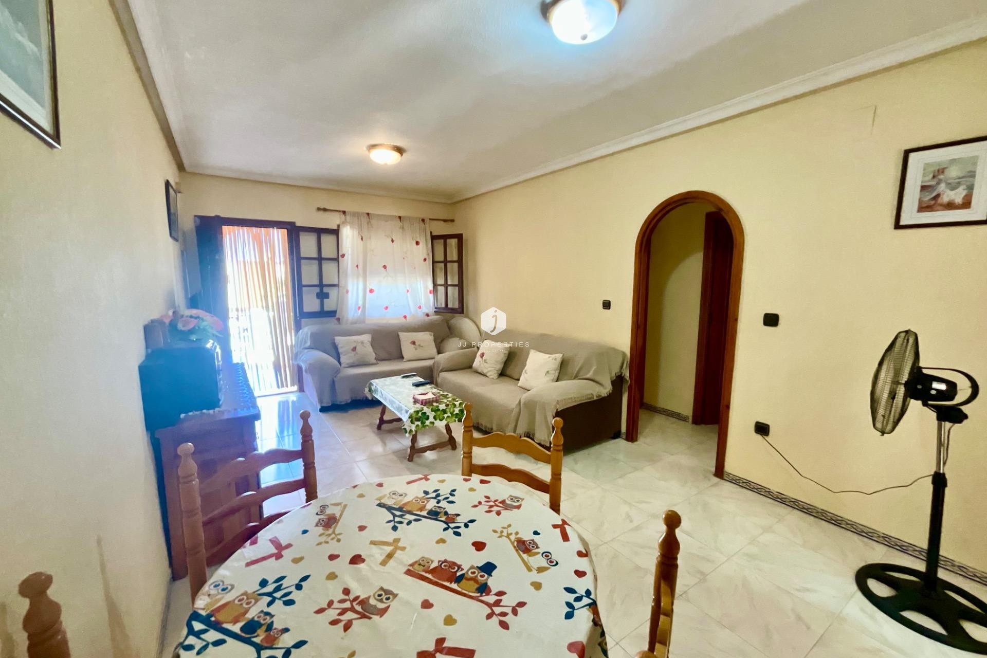 Tweedehands - Bungalow -
Torrevieja - Torreblanca