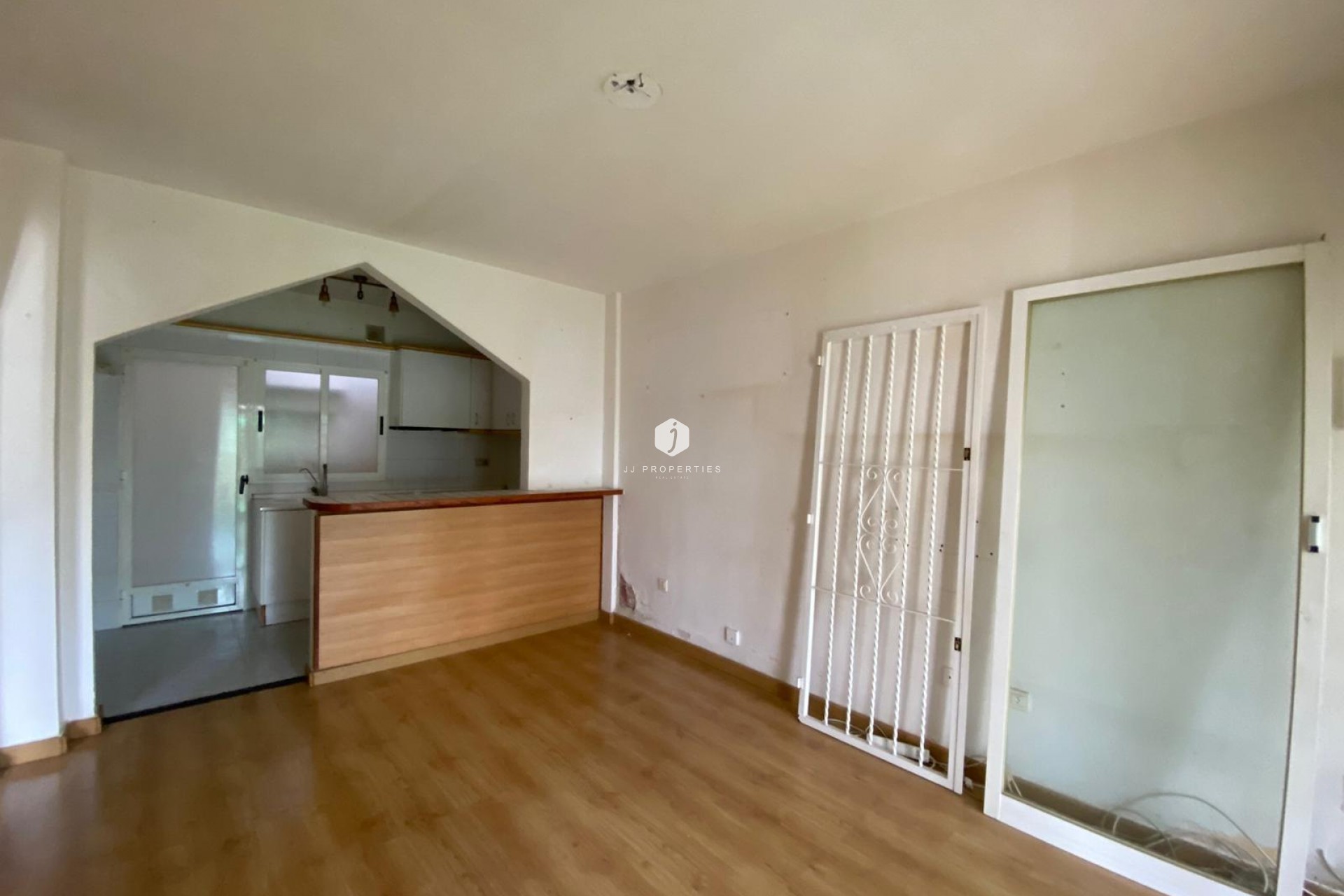 Tweedehands - Bungalow -
Torrevieja - Torretas