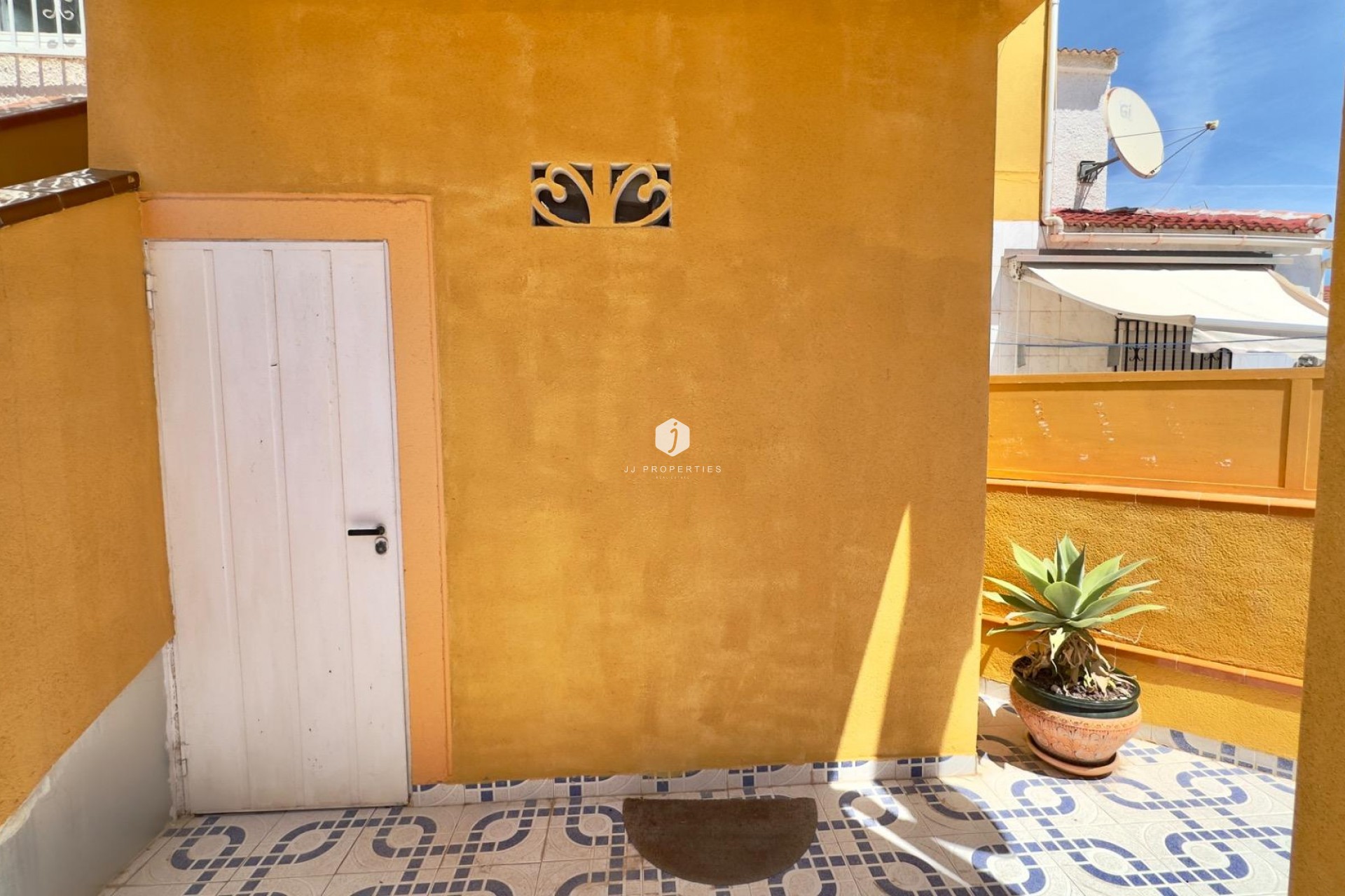 Tweedehands - Bungalow -
Torrevieja - Torretas