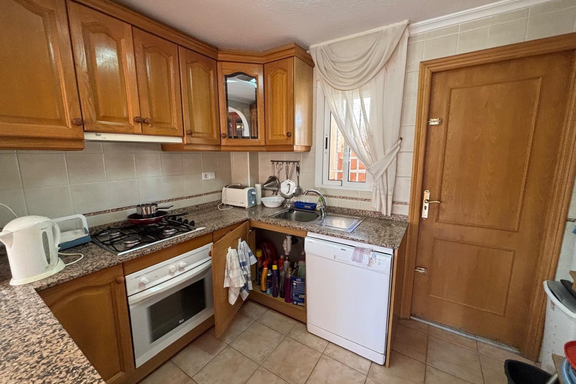 Tweedehands - Bungalow -
Torrevieja