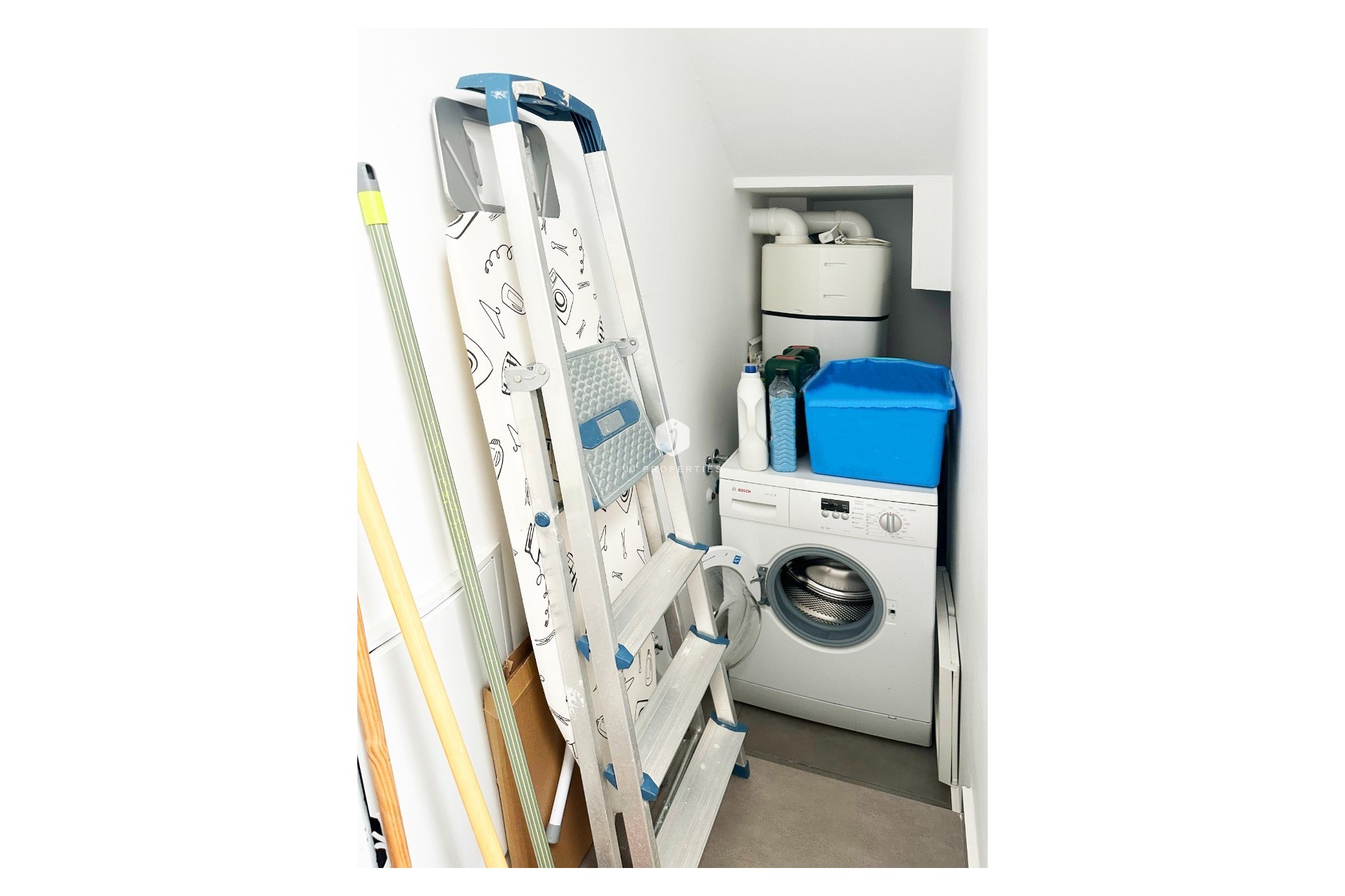 Tweedehands - Chalet -
Algorfa - Inland