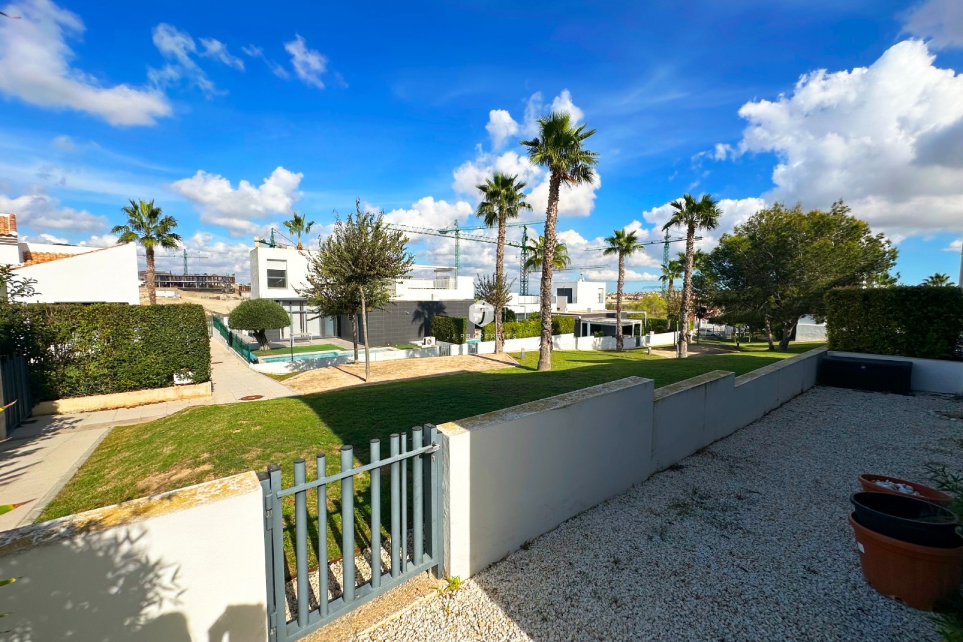 Tweedehands - Chalet -
Algorfa - Inland