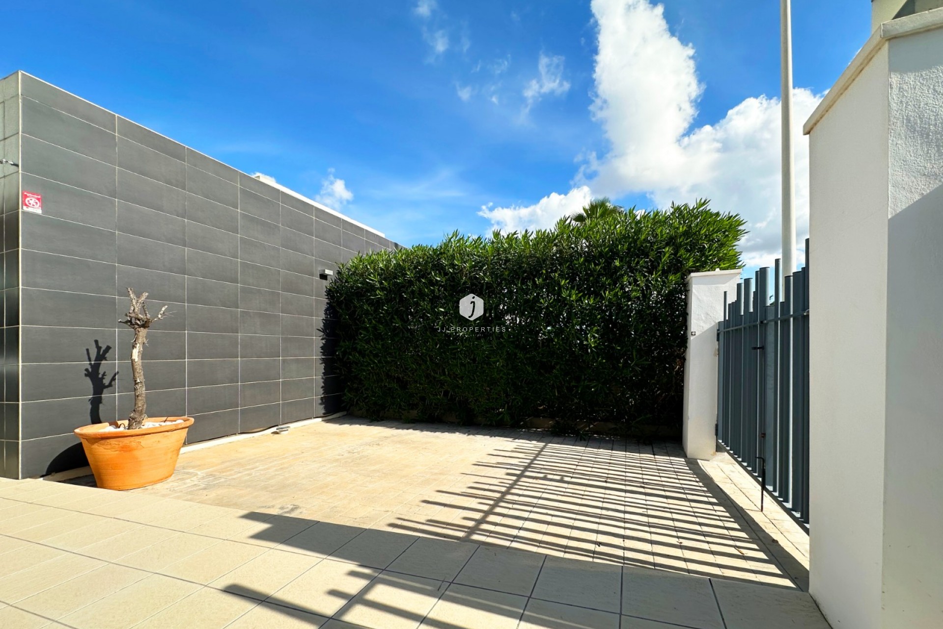 Tweedehands - Chalet -
Algorfa - Inland