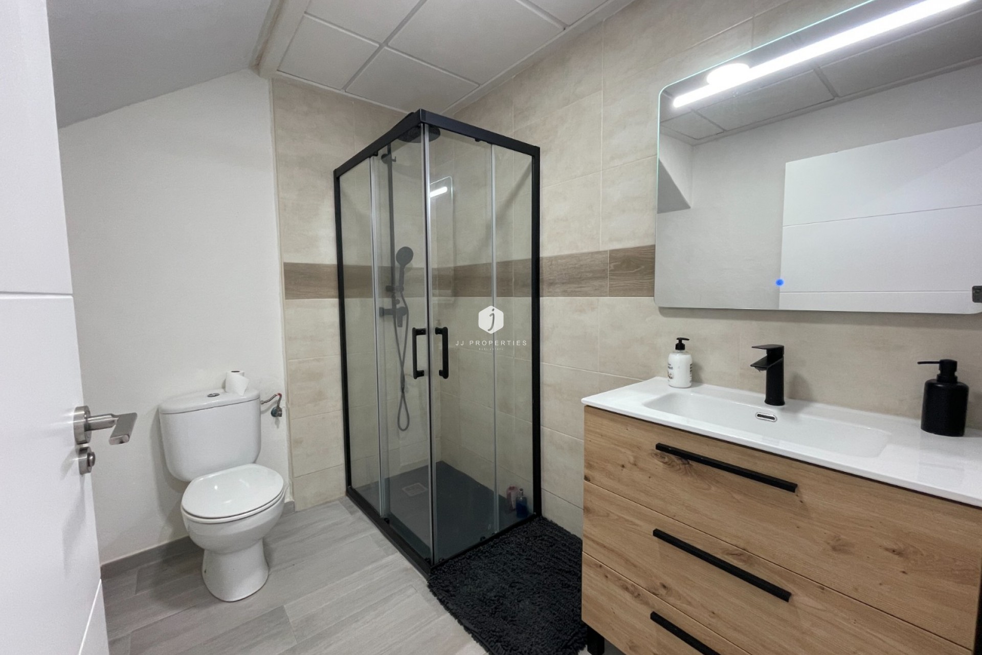 Tweedehands - Chalet -
Algorfa - Inland