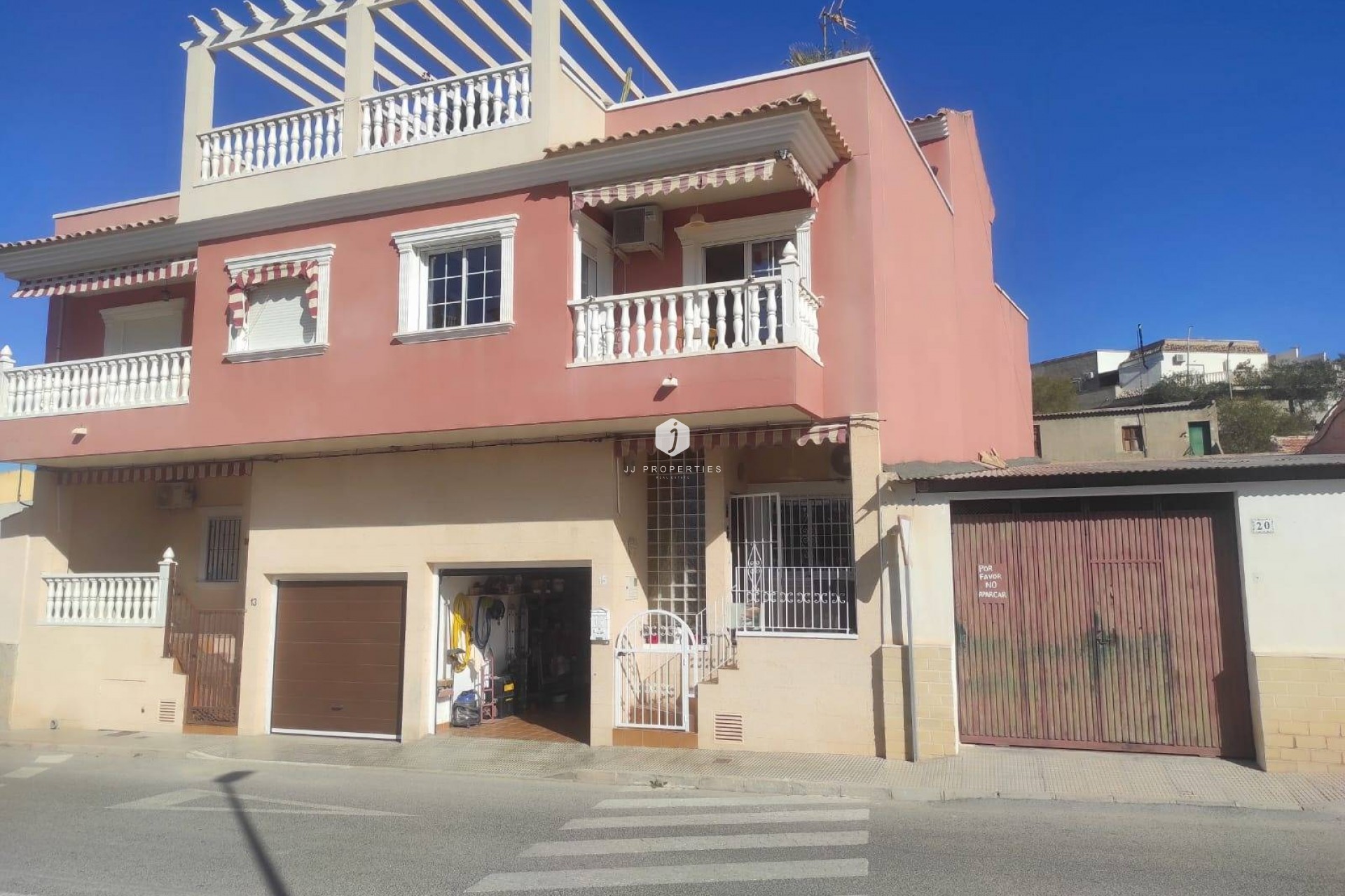 Tweedehands - Chalet -
Bigastro - Comunidad Valenciana