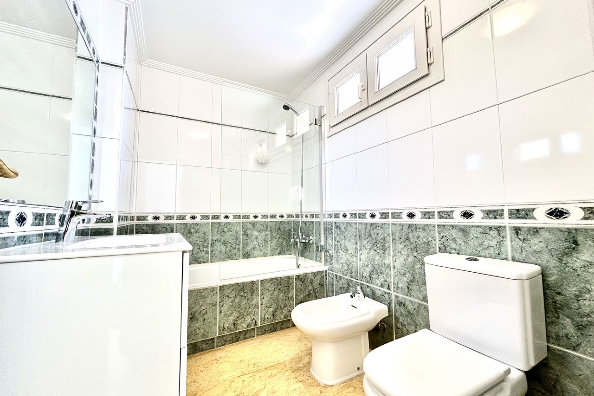 Tweedehands - Chalet -
Cabo Roig - Costa Blanca