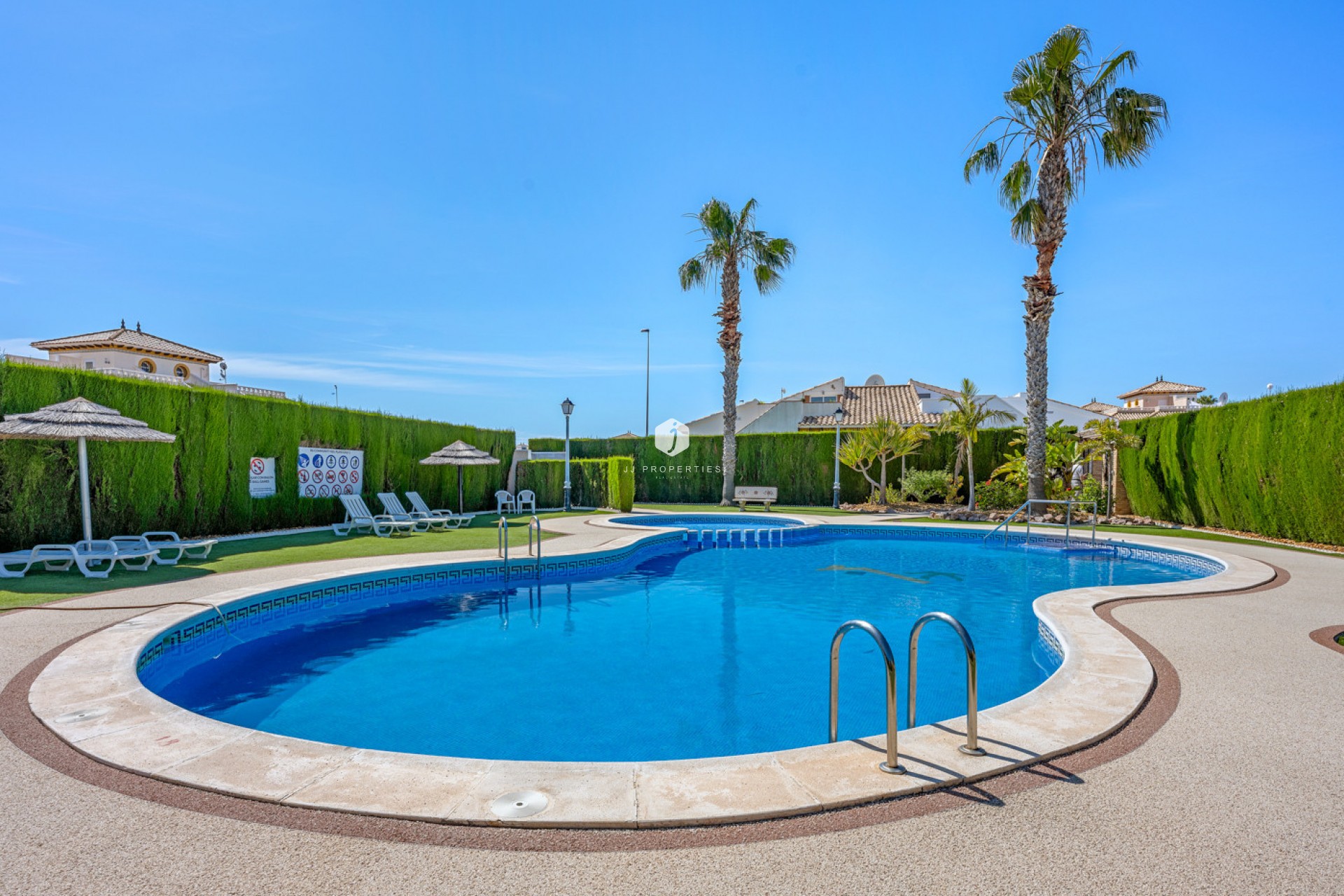 Tweedehands - Chalet -
Cabo Roig - Costa Blanca