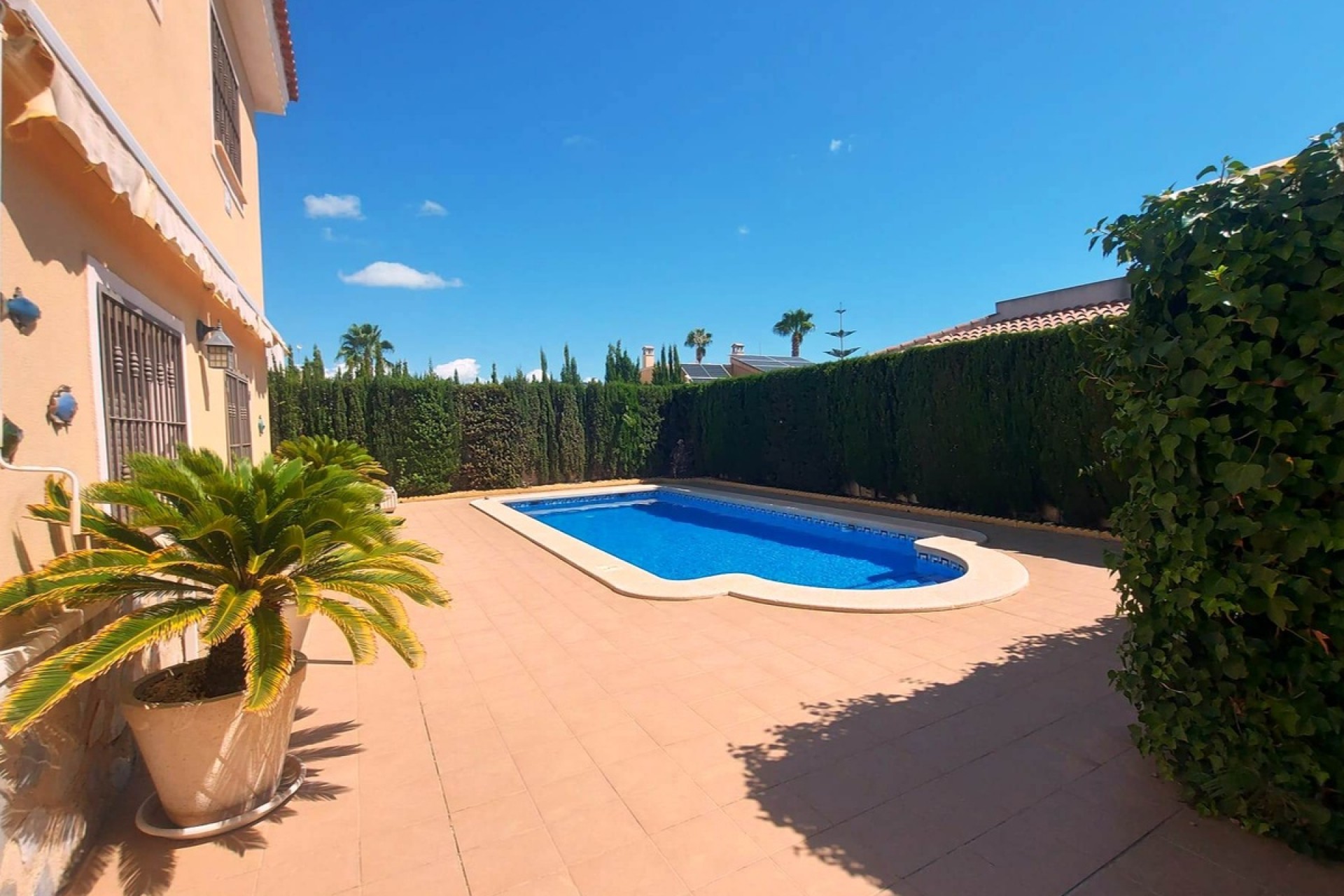 Tweedehands - Chalet -
Ciudad Quesada - Costa Blanca