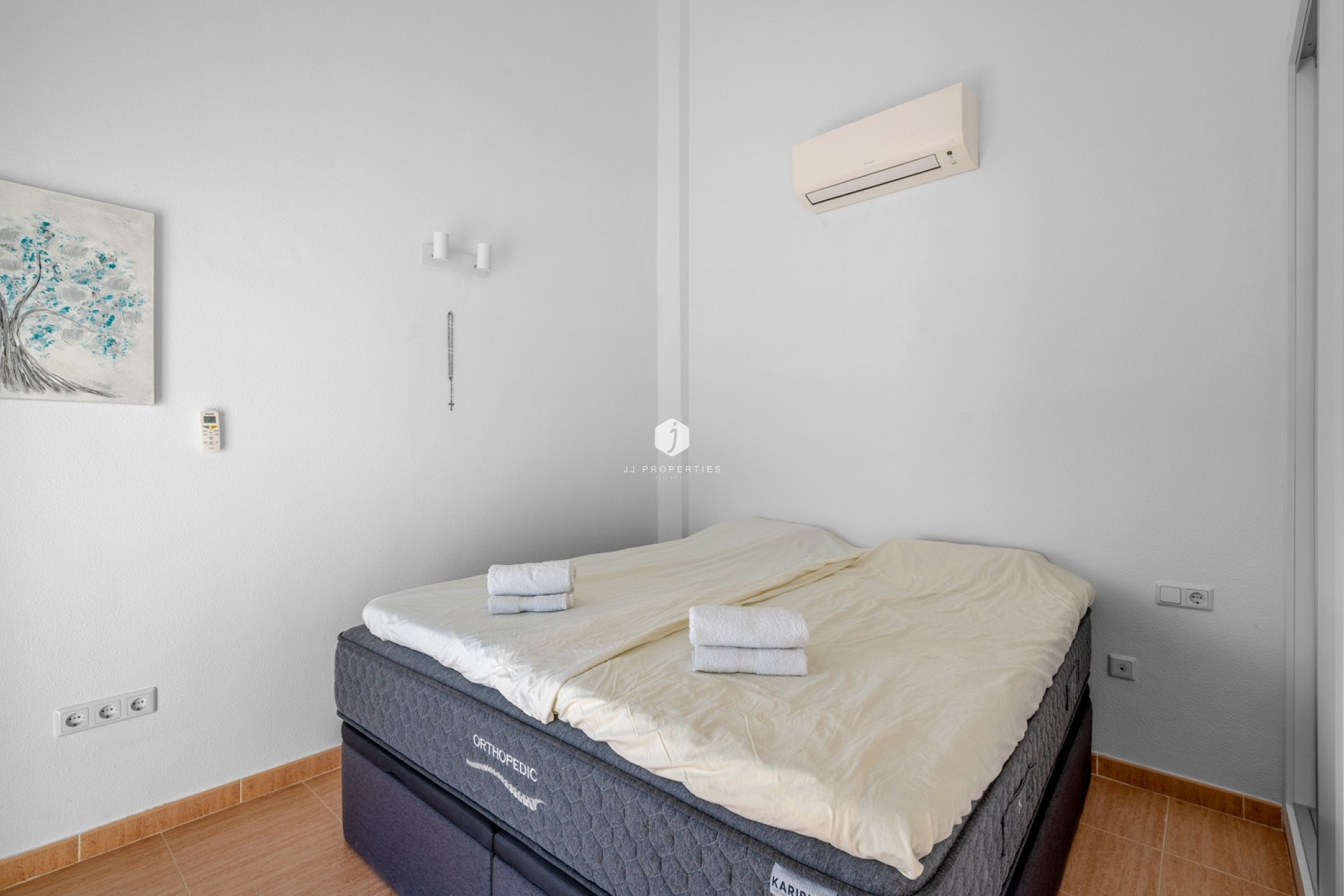 Tweedehands - Chalet -
Ciudad Quesada - Costa Blanca