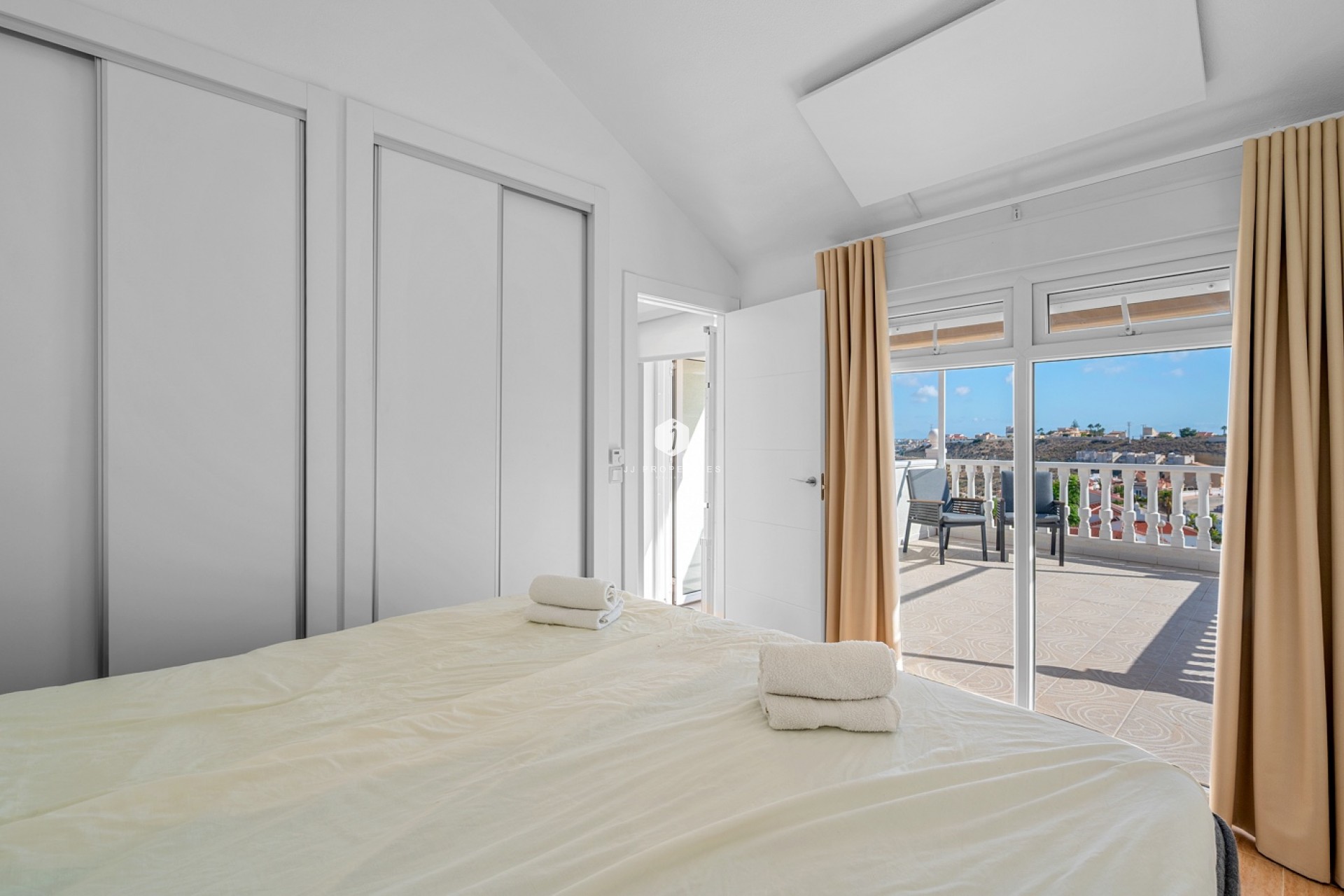 Tweedehands - Chalet -
Ciudad Quesada - Costa Blanca