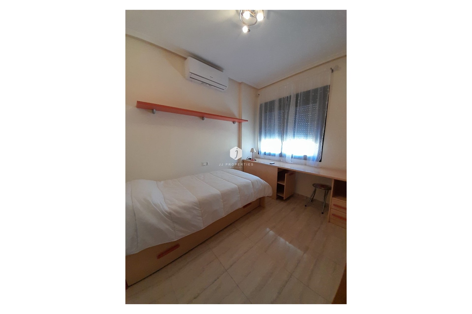 Tweedehands - Chalet -
Ciudad Quesada - Costa Blanca