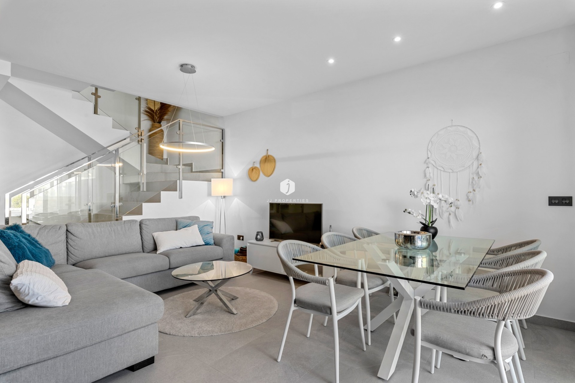 Tweedehands - Chalet -
Ciudad Quesada - Costa Blanca