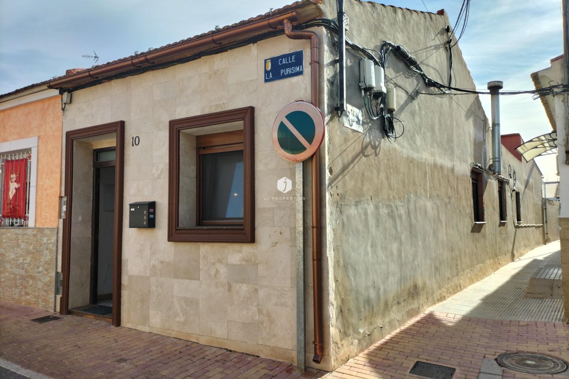 Tweedehands - Chalet -
Formentera del Segura - Centro