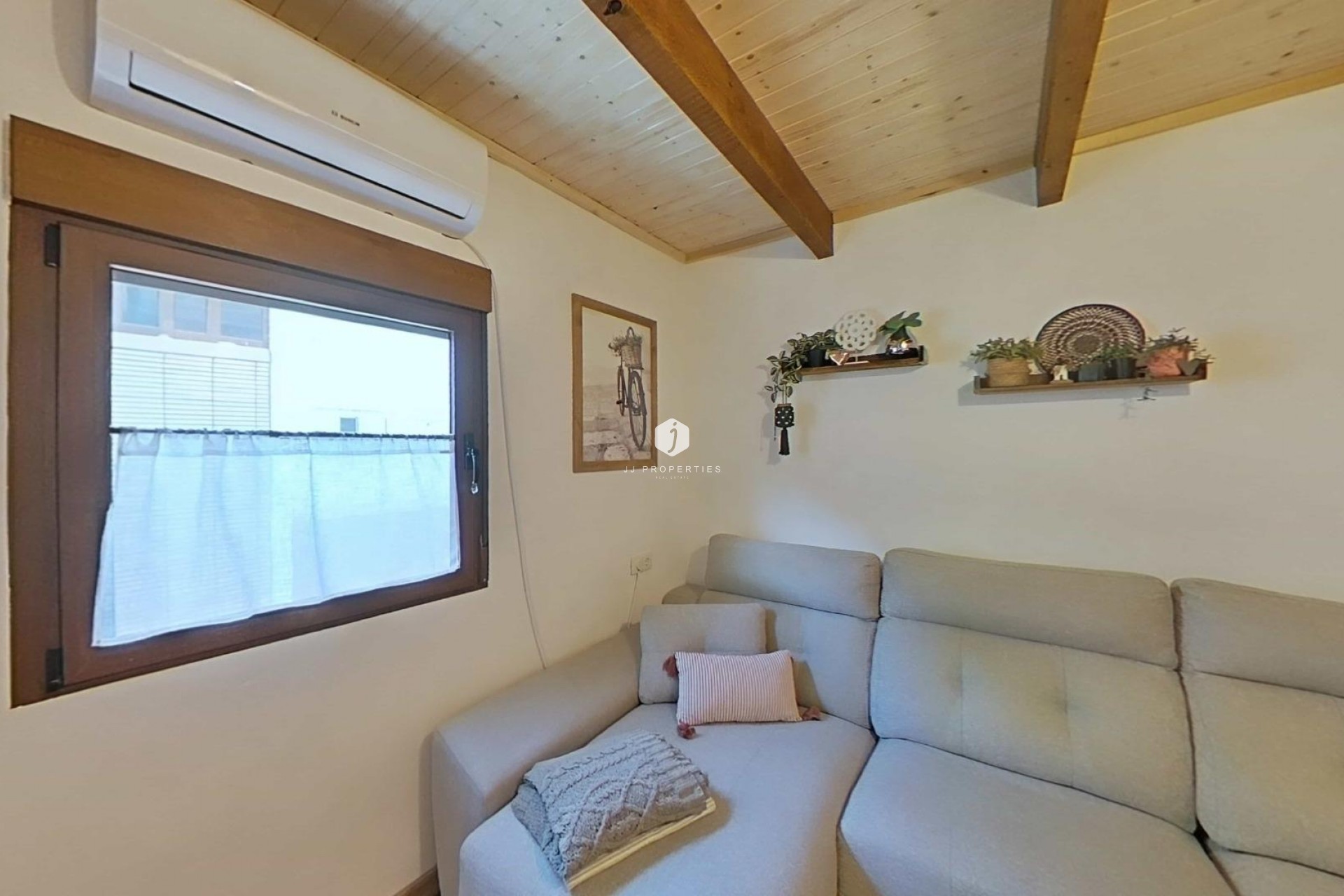 Tweedehands - Chalet -
Formentera del Segura - Centro