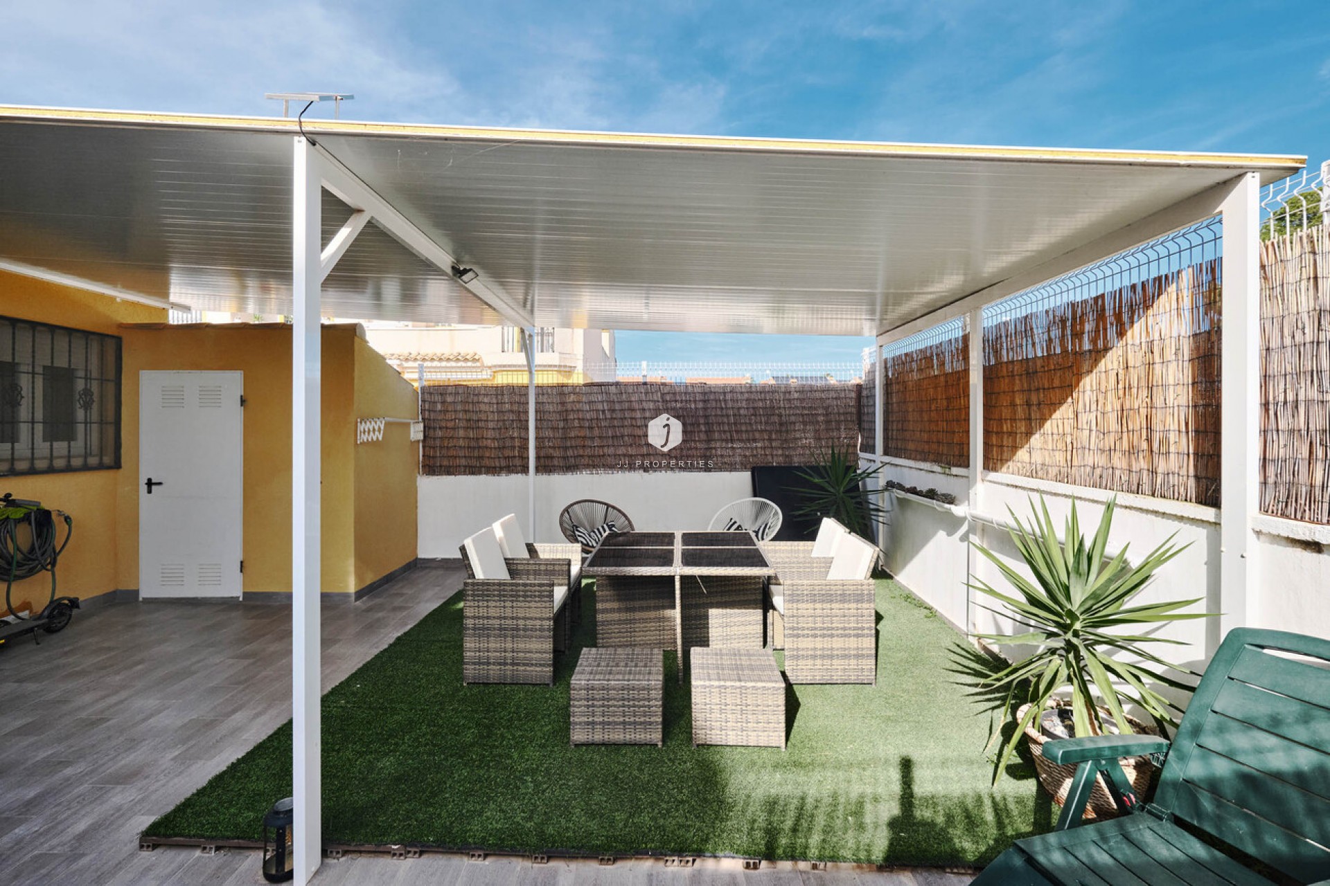 Tweedehands - Chalet -
Guardamar del Segura - El Raso