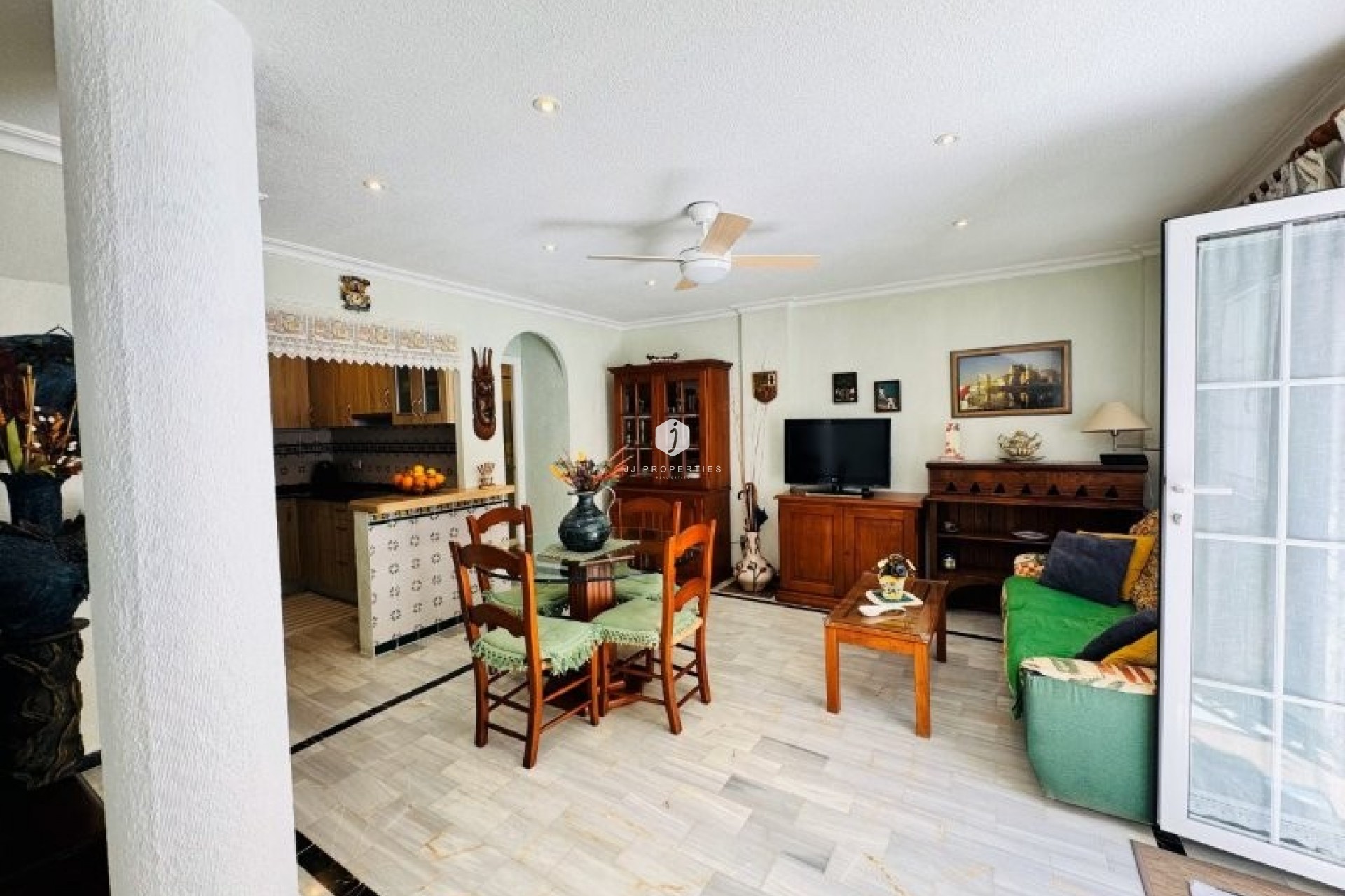 Tweedehands - Chalet -
La Mata - Costa Blanca