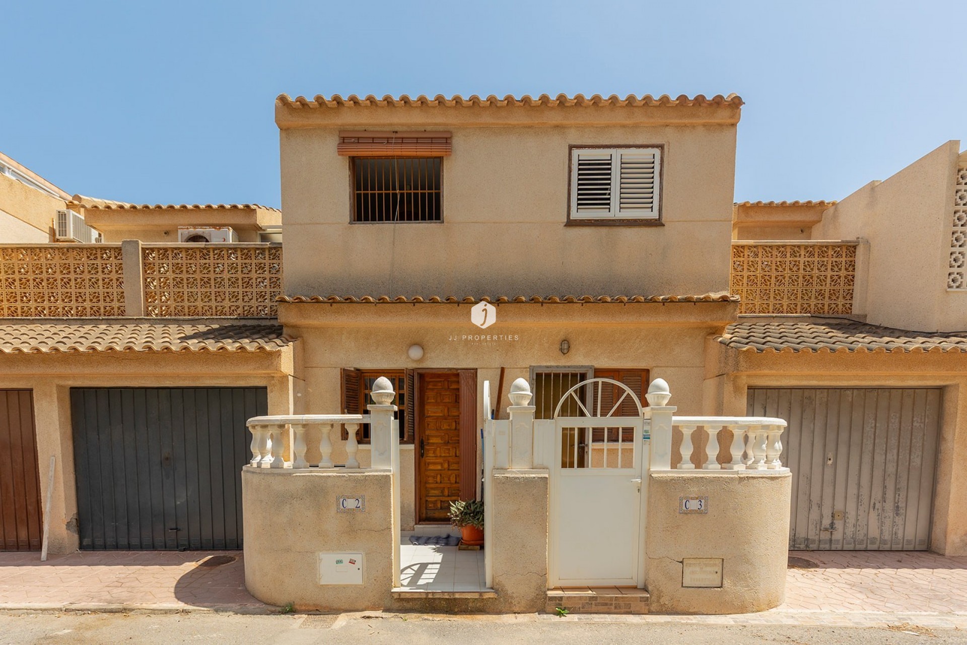 Tweedehands - Chalet -
La Mata - Costa Blanca