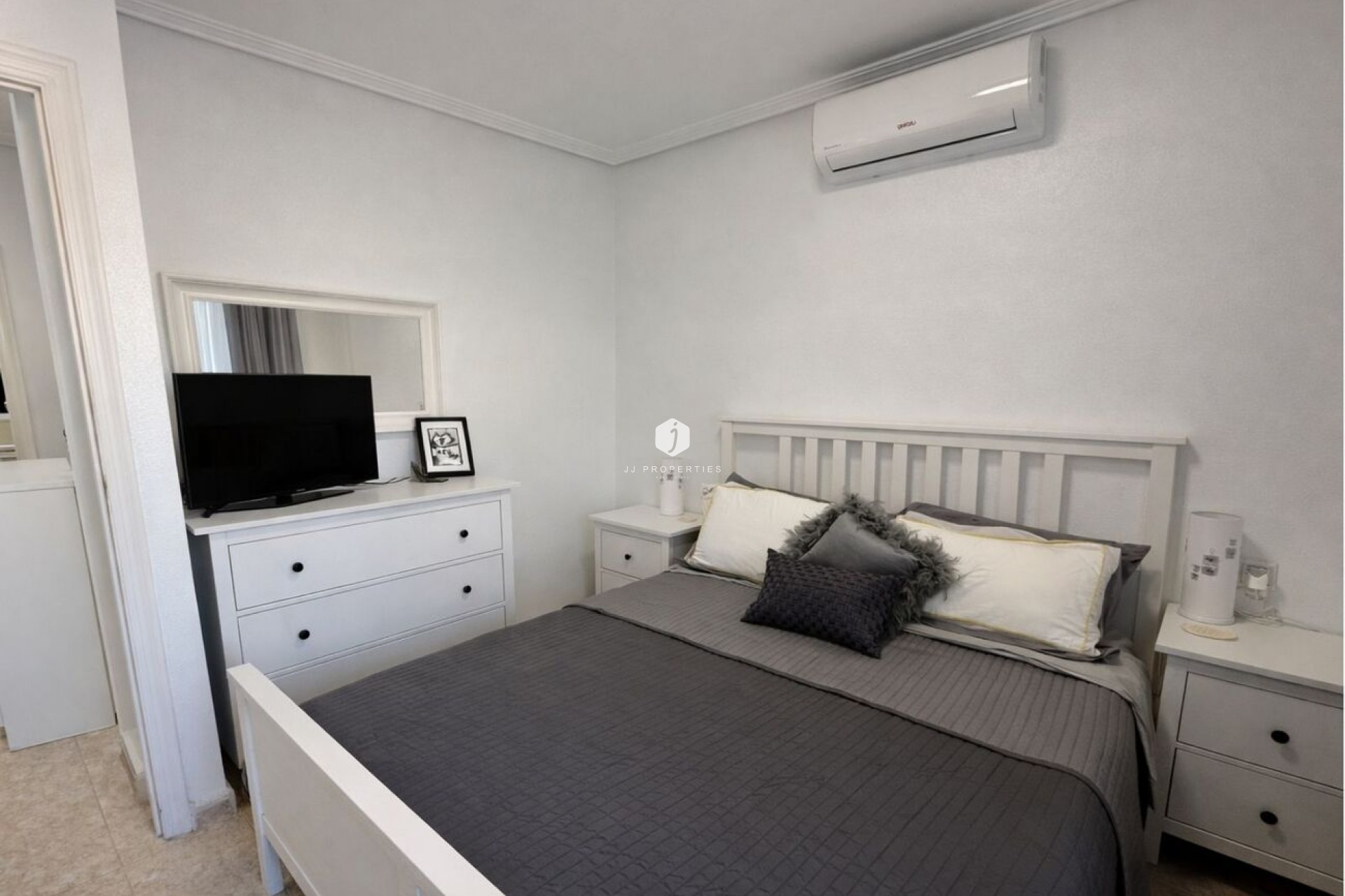 Tweedehands - Chalet -
La Zenia - Costa Blanca