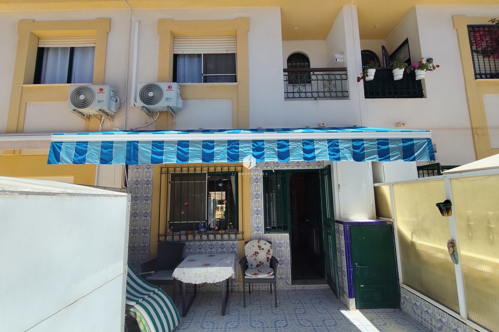 Tweedehands - Chalet -
La Zenia - Costa Blanca