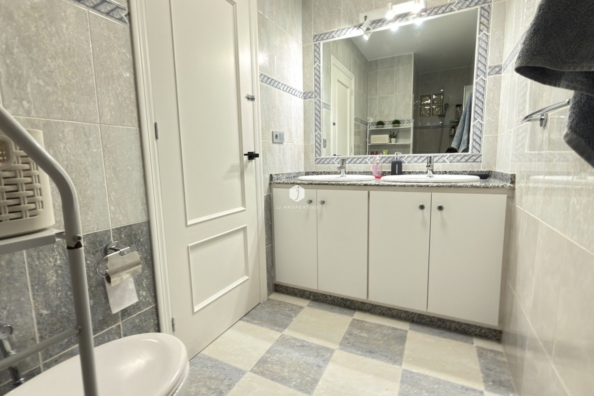 Tweedehands - Chalet -
La Zenia - Costa Blanca