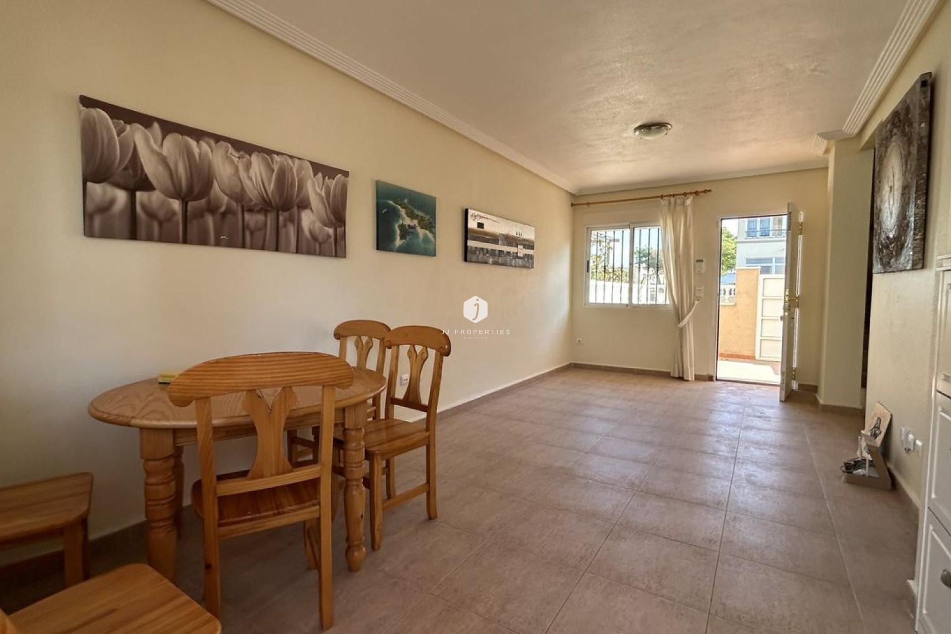 Tweedehands - Chalet -
Los Altos - Costa Blanca