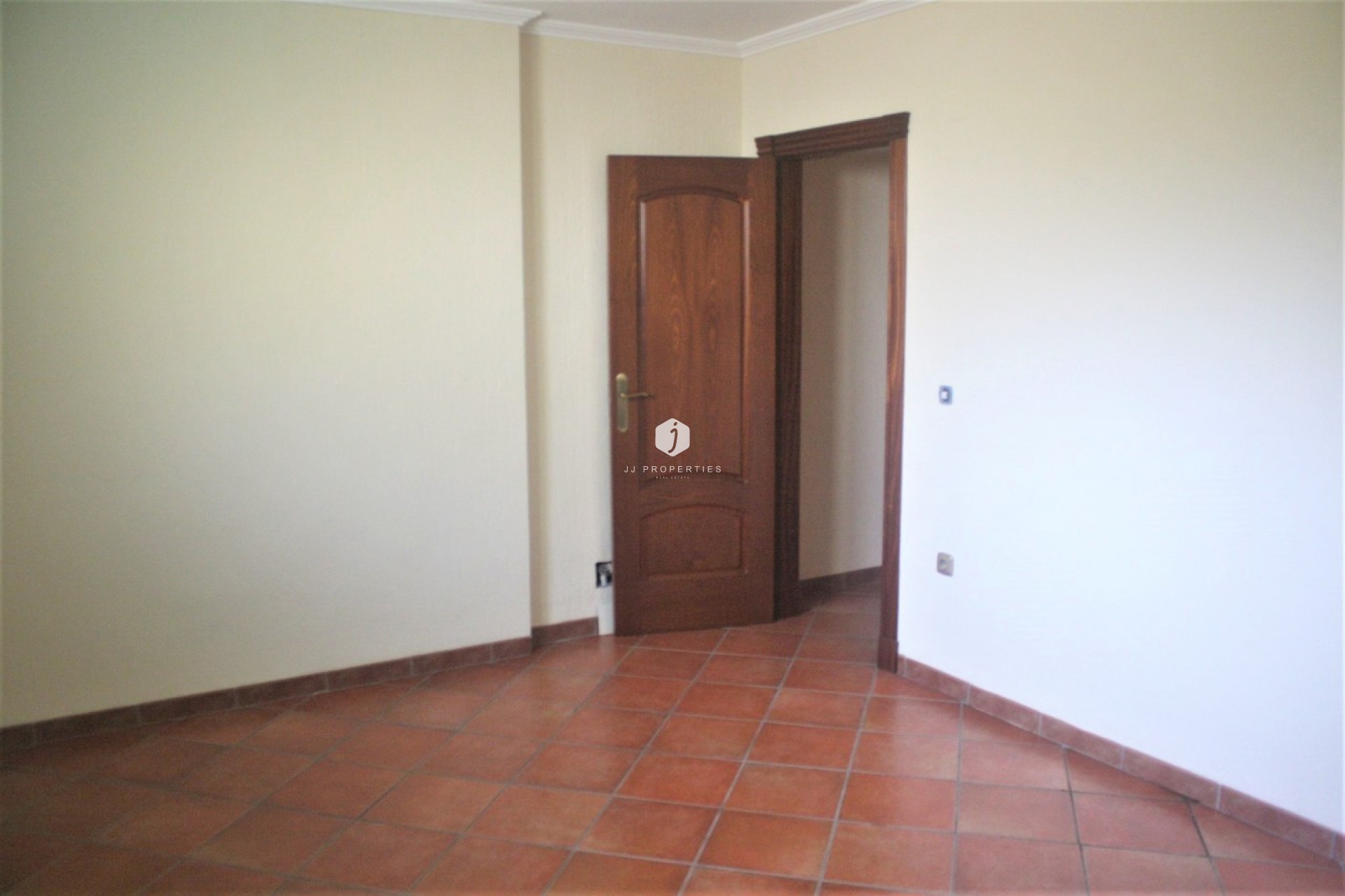 Tweedehands - Chalet -
Los Altos - Costa Blanca