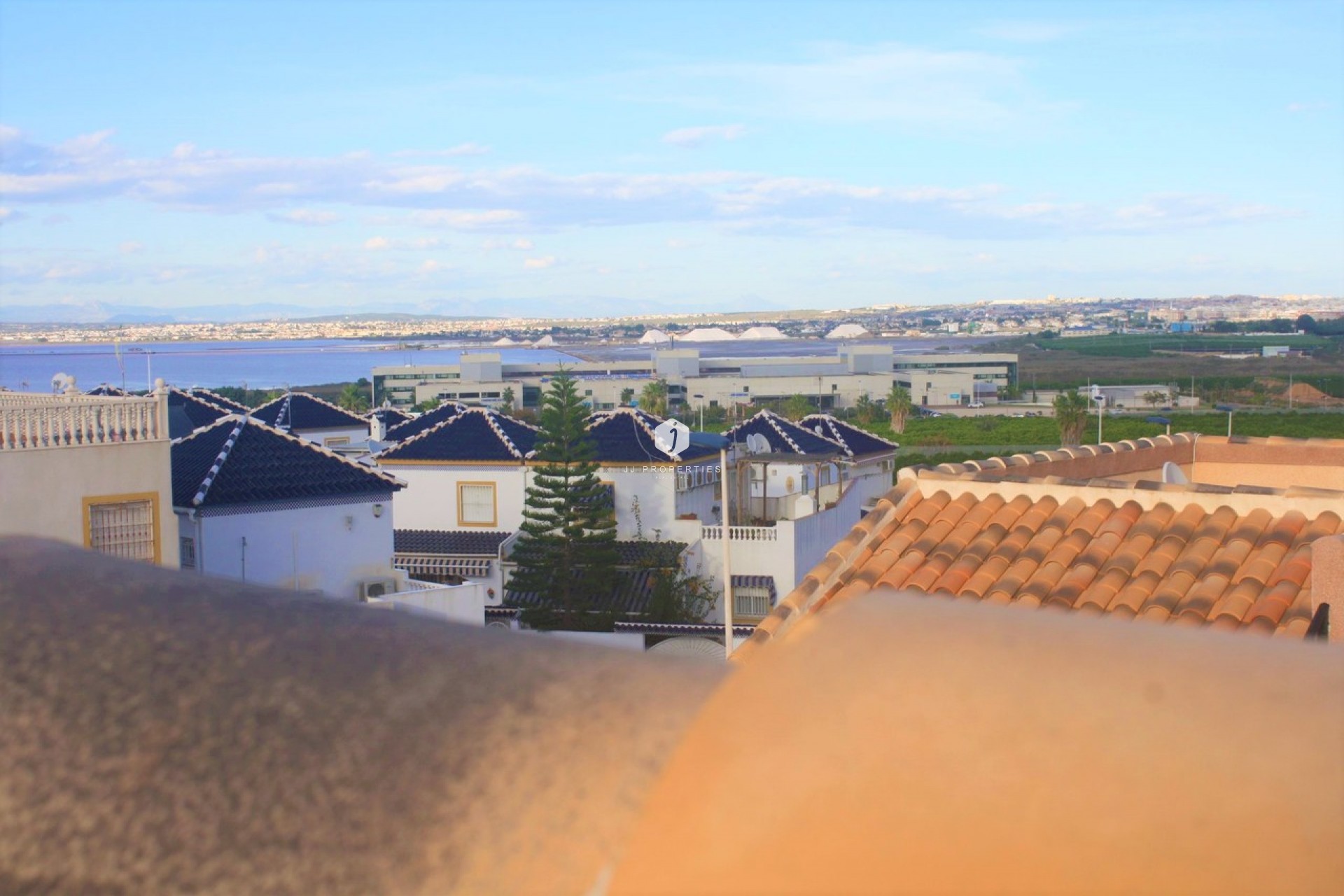 Tweedehands - Chalet -
Los Altos - Costa Blanca