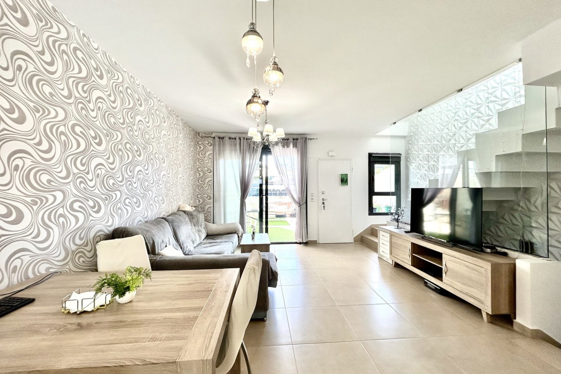 Tweedehands - Chalet -
Los Dolses - Inland