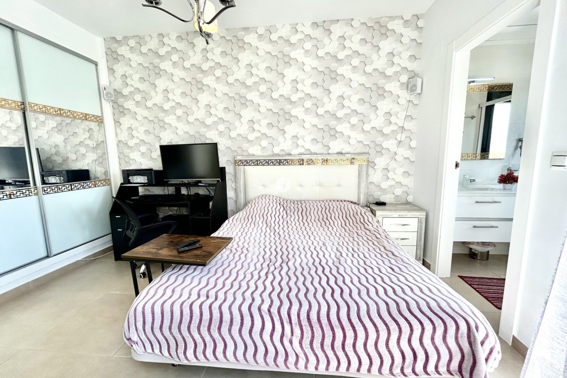 Tweedehands - Chalet -
Los Dolses - Inland