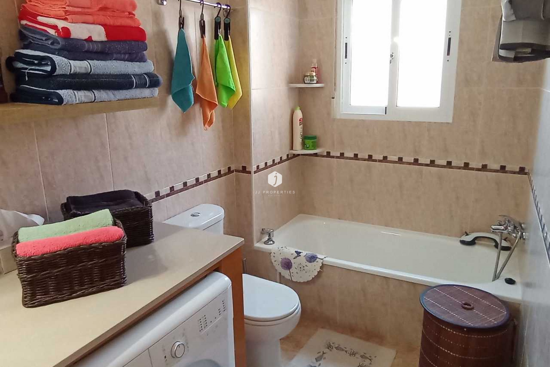 Tweedehands - Chalet -
Los Dolses - Inland