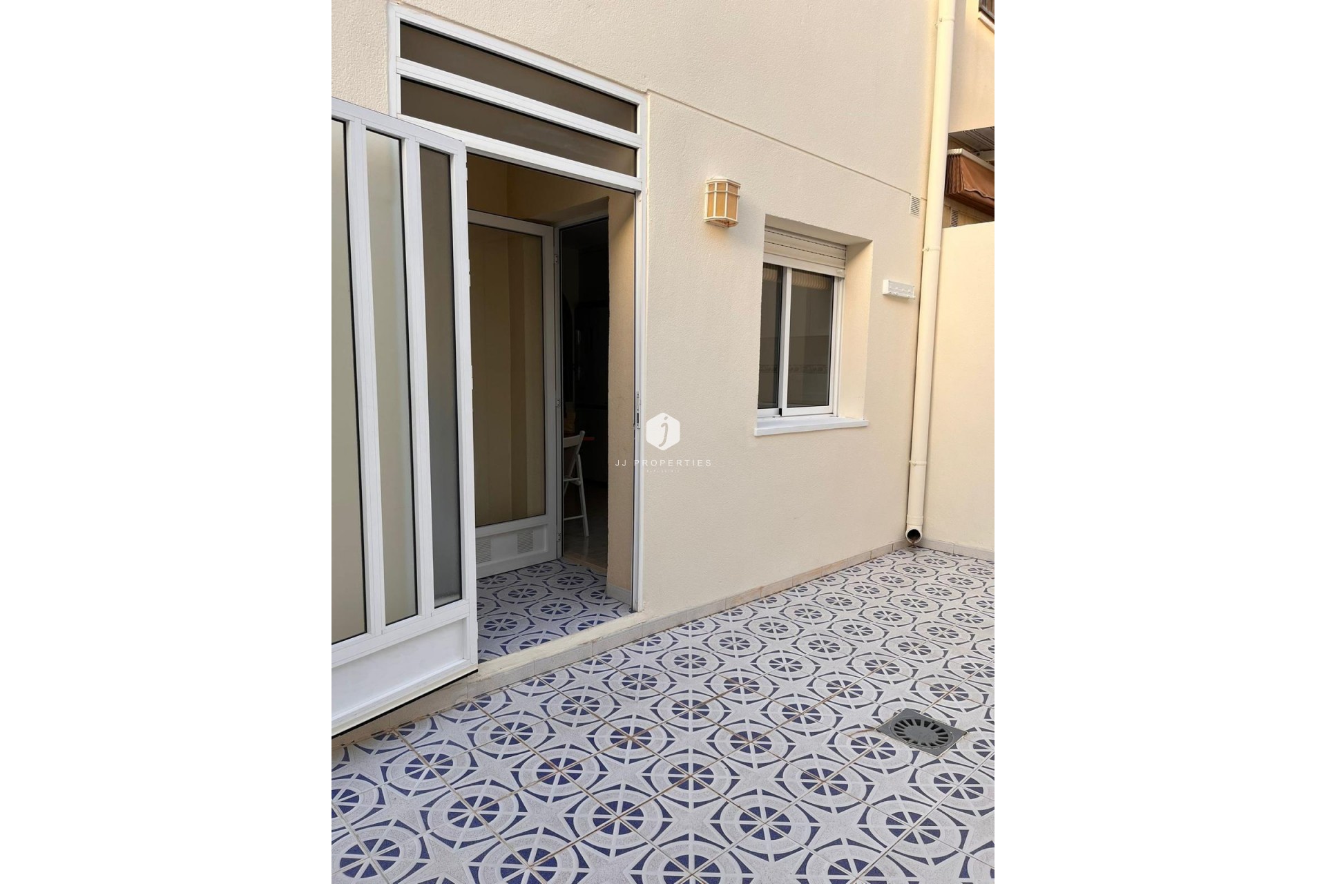 Tweedehands - Chalet -
Orihuela Costa - Campoamor