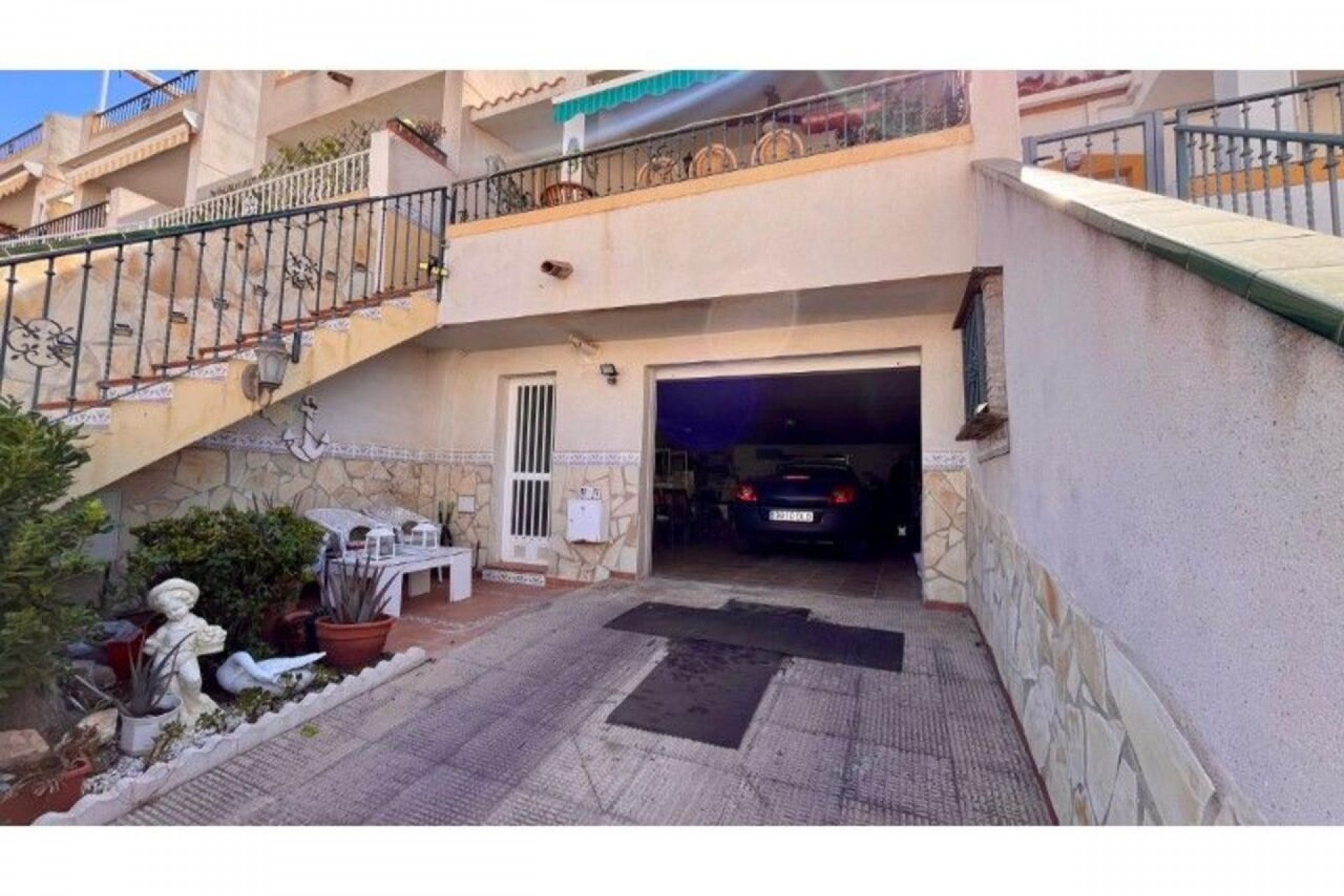 Tweedehands - Chalet -
Orihuela Costa - Costa Blanca