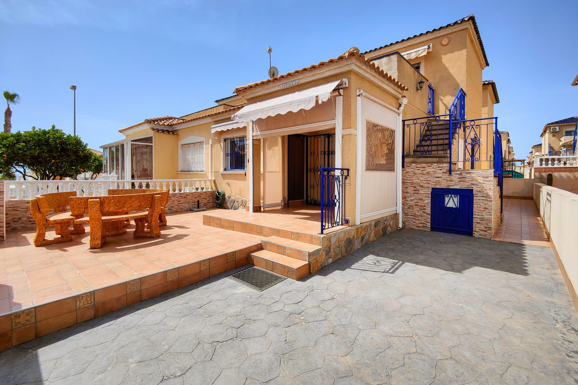 Tweedehands - Chalet -
Orihuela Costa - Costa Blanca