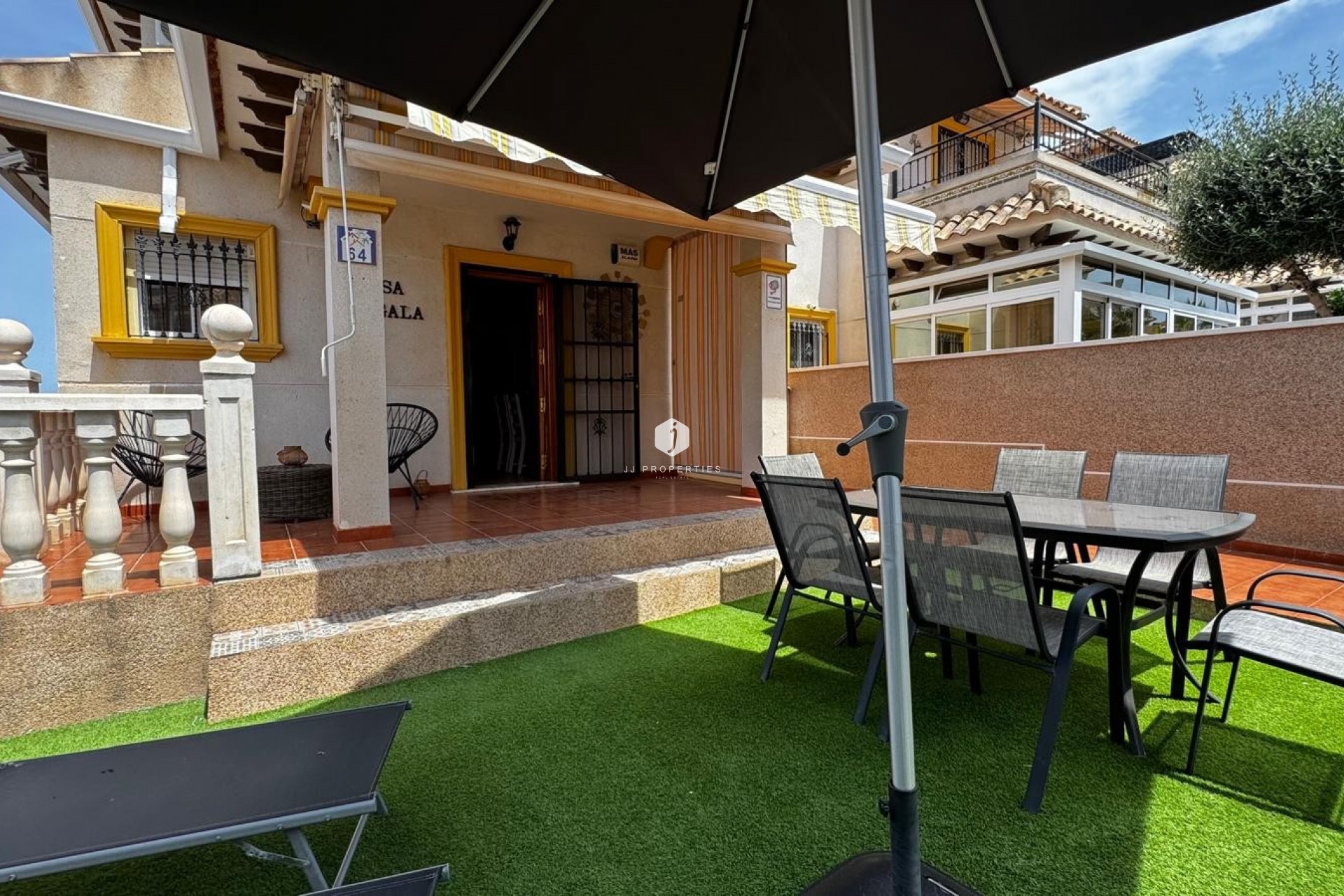 Tweedehands - Chalet -
Orihuela Costa - Costa Blanca