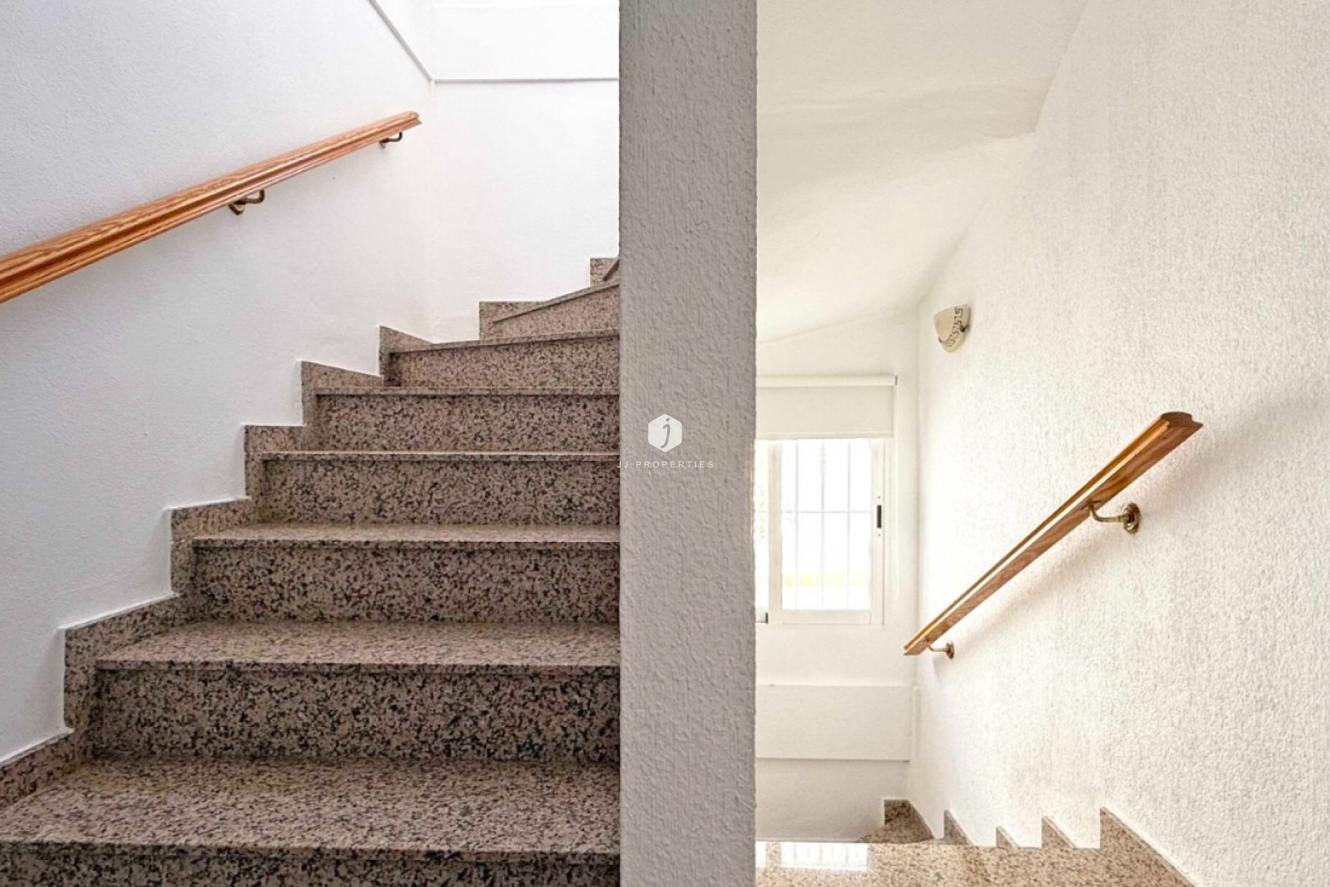 Tweedehands - Chalet -
Orihuela Costa - Costa Blanca