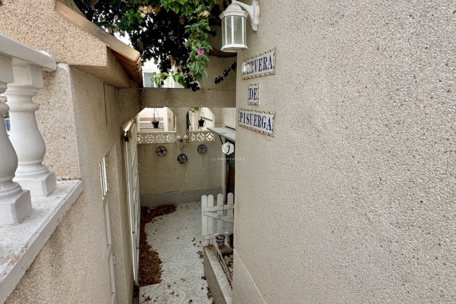 Tweedehands - Chalet -
Orihuela Costa - Costa Blanca