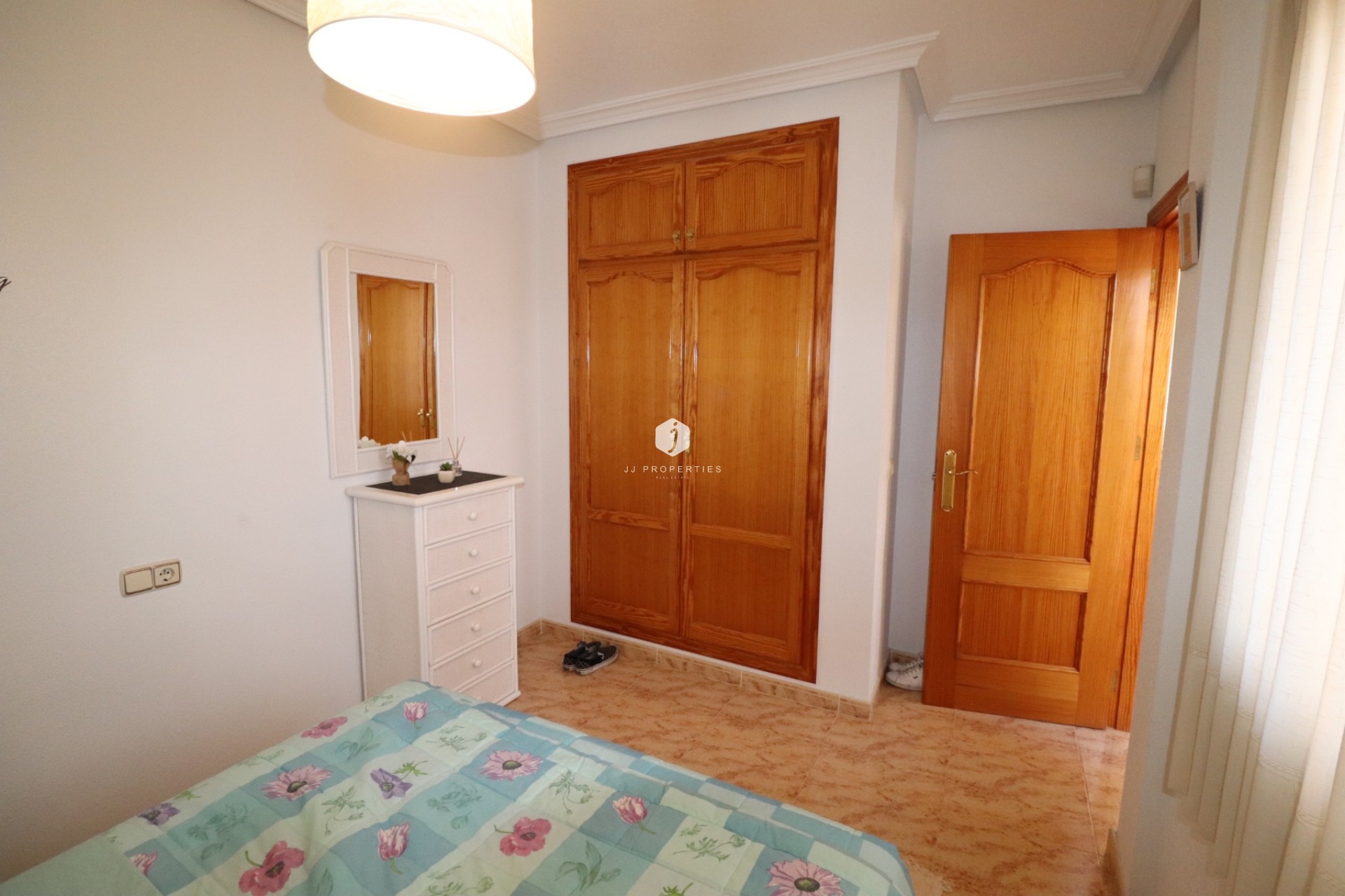 Tweedehands - Chalet -
Orihuela Costa - Costa Blanca