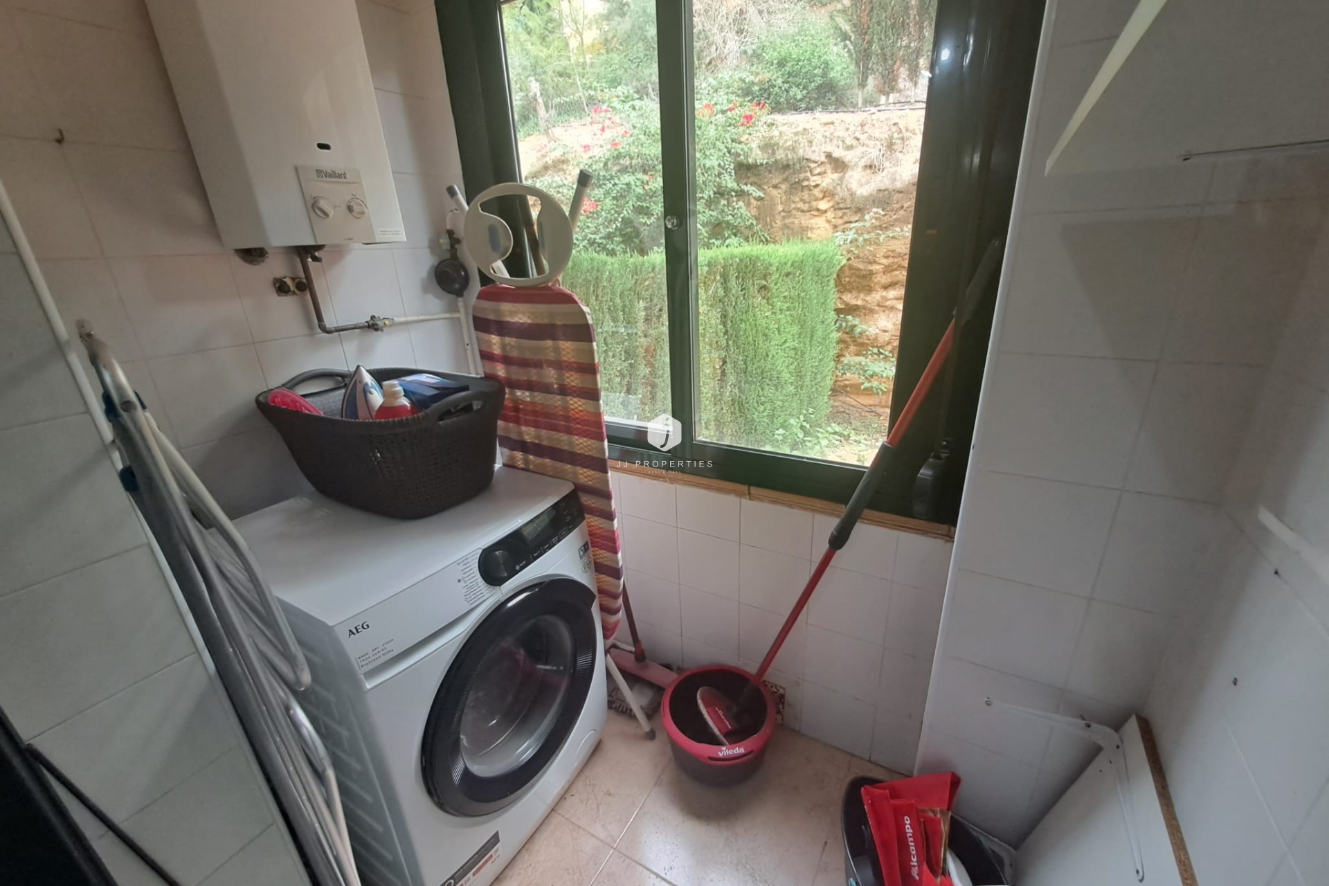 Tweedehands - Chalet -
Orihuela Costa - Costa Blanca