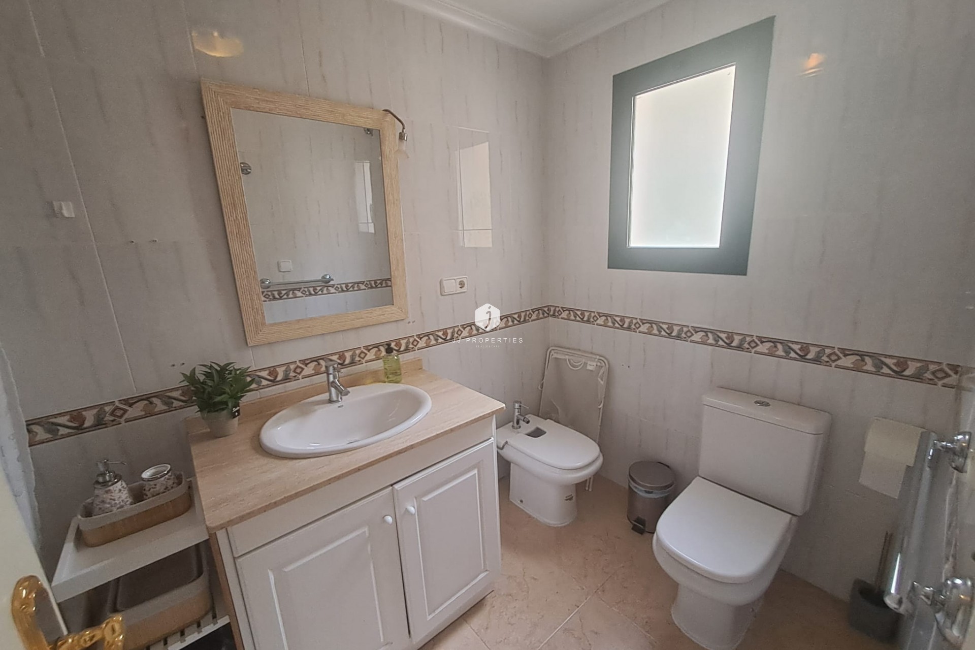 Tweedehands - Chalet -
Orihuela Costa - Costa Blanca