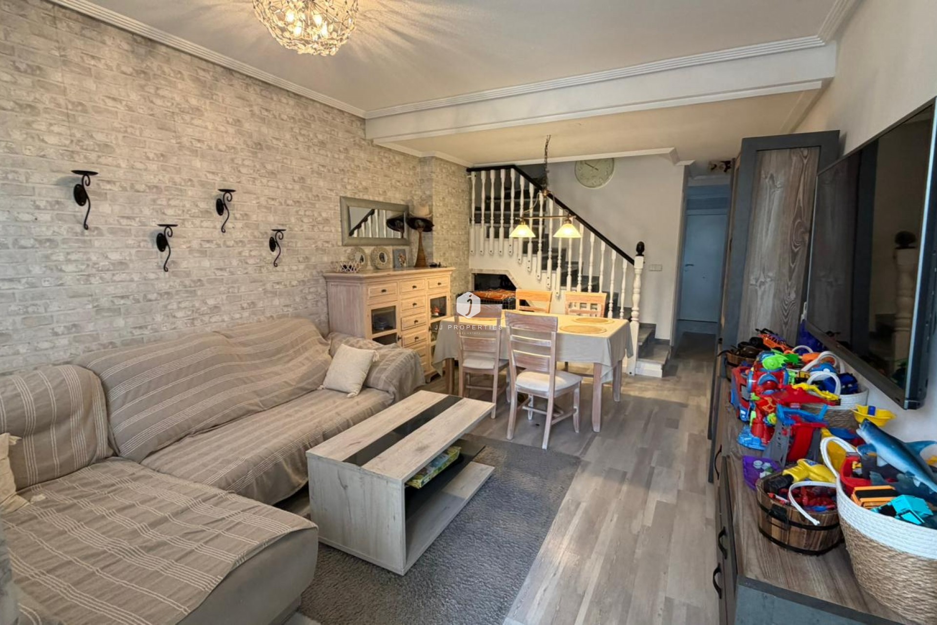 Tweedehands - Chalet -
Orihuela Costa - Costa Blanca