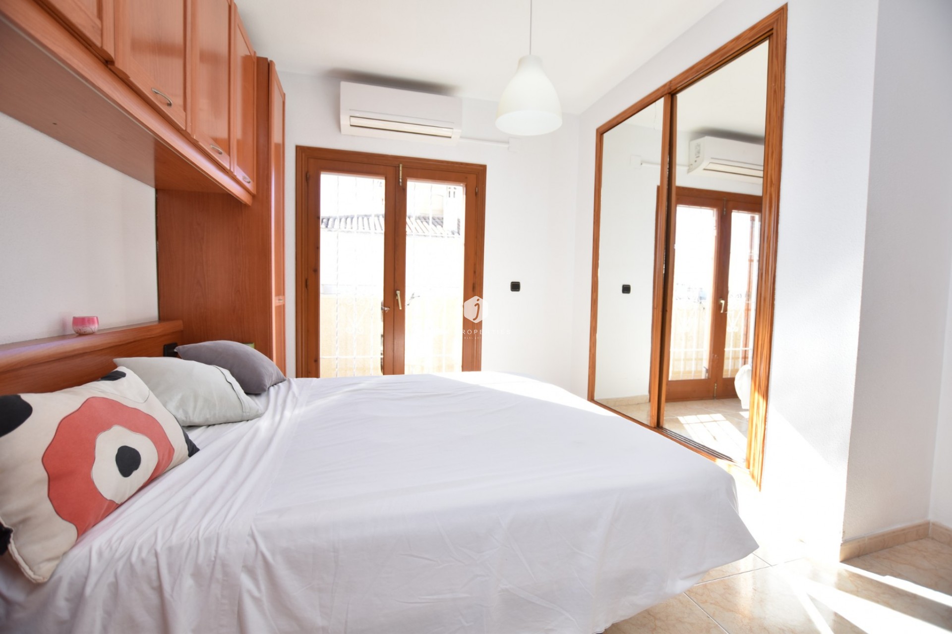 Tweedehands - Chalet -
Orihuela Costa - Costa Blanca