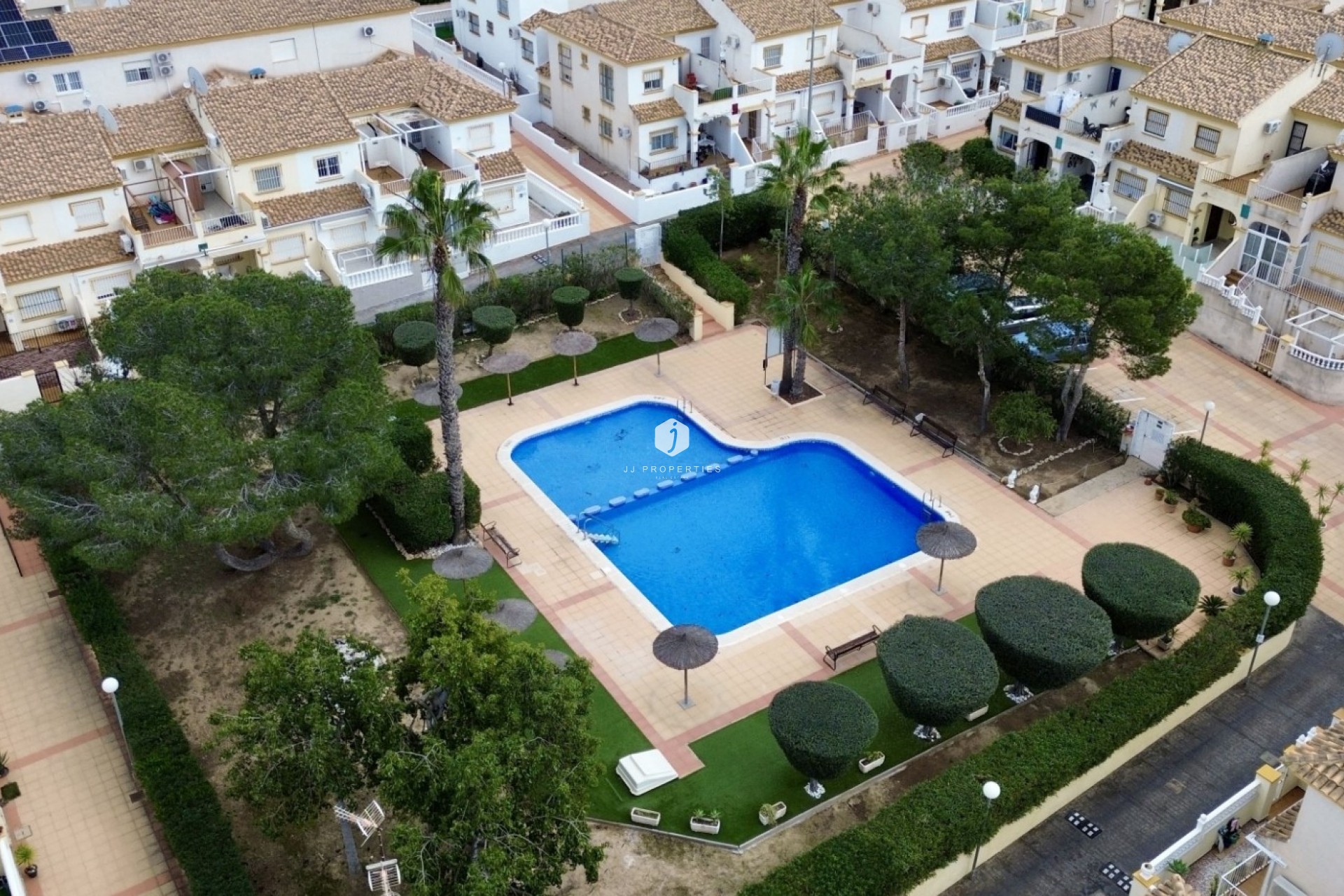 Tweedehands - Chalet -
Orihuela Costa - Costa Blanca