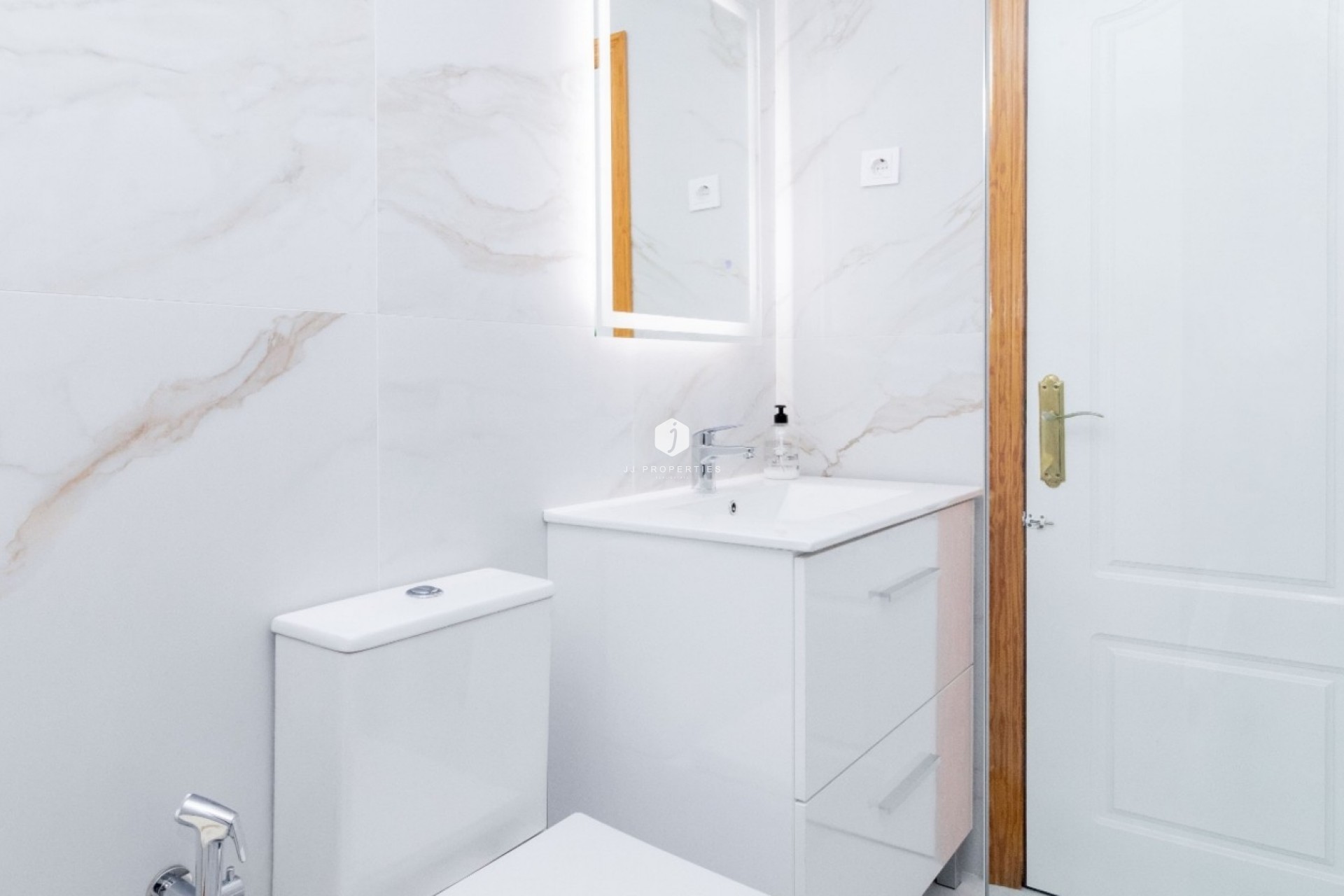 Tweedehands - Chalet -
Orihuela Costa - Costa Blanca